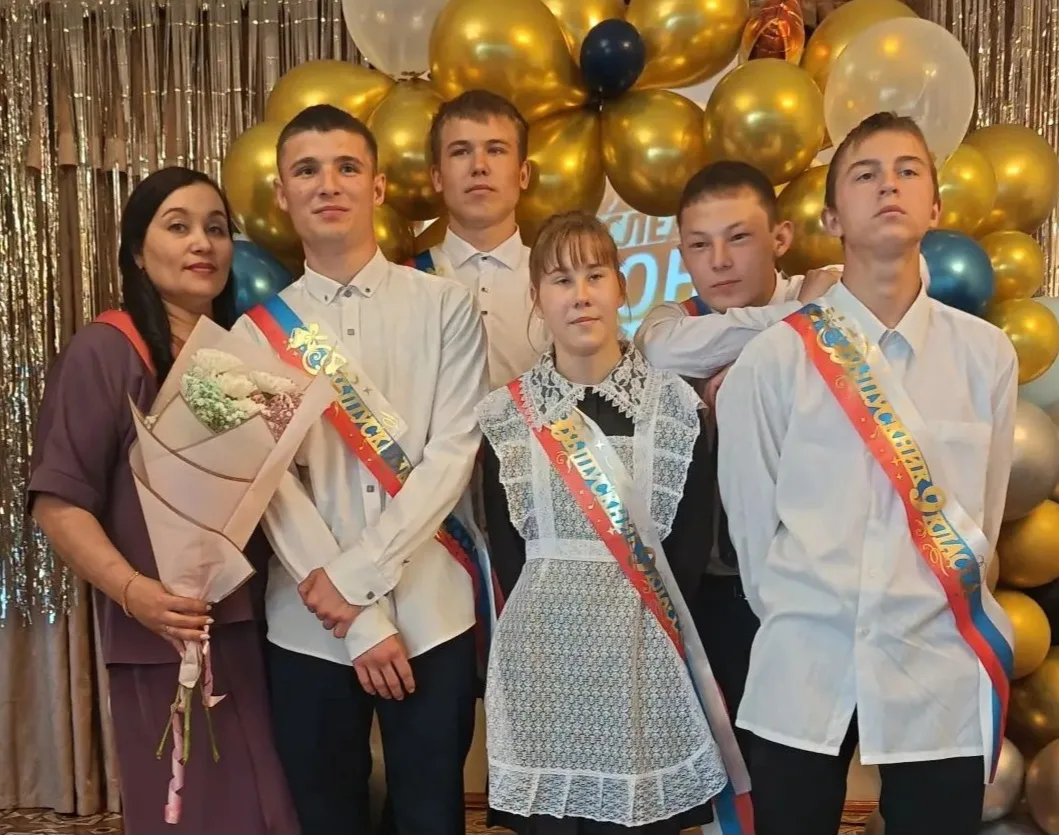 🎓 **Торжественная линейка в честь выпускников 2026 года** 🎓