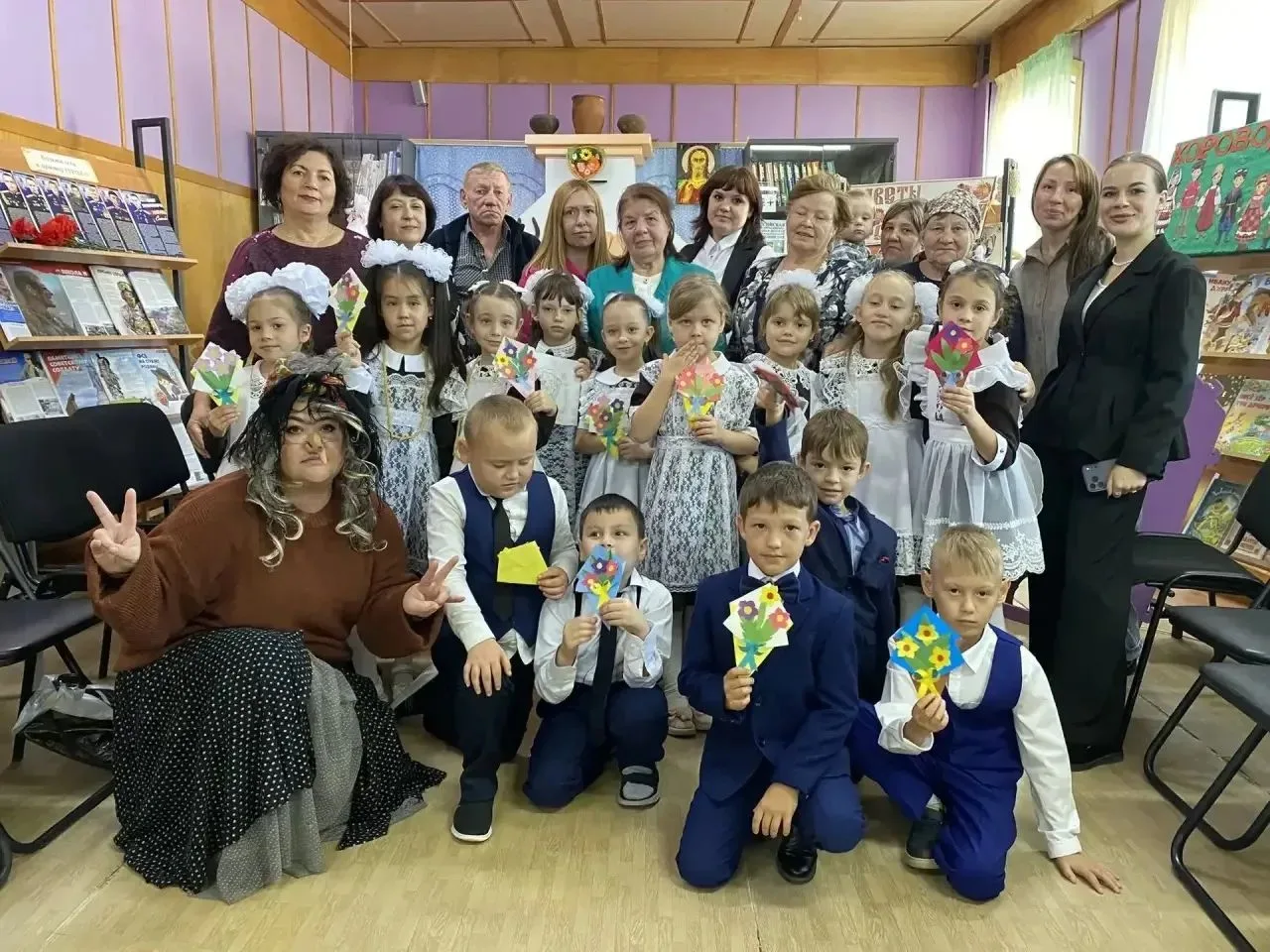 📍С теплом о главном: наши первоклассники поздравили старшее поколение! 👵👴