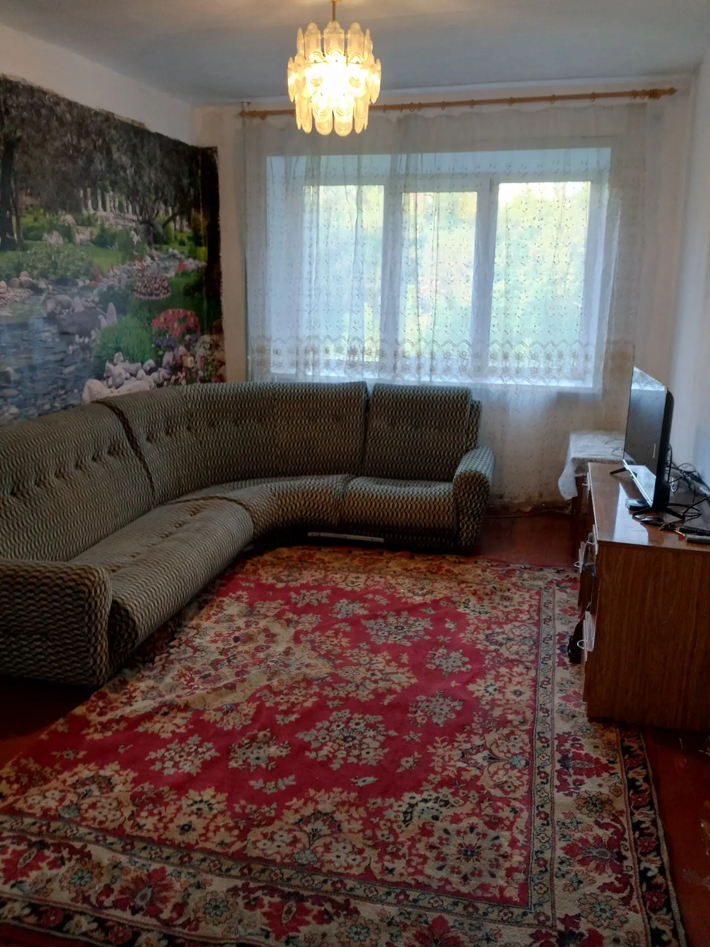 Сдается 3 комнатная квартира, г.Новокузнецк, климасенко 5/4,сан.узел раздельно,не далек...