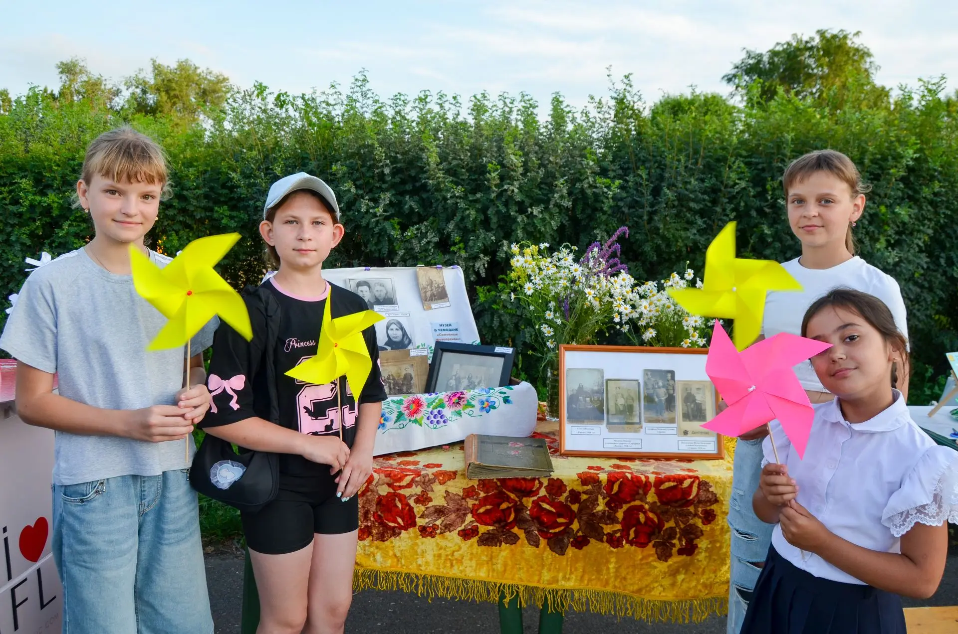 👨‍👩‍👦В кругу семьи
🌼8 июля, в рамках праздничного мероприятия «Ромашковое счастье», который прох