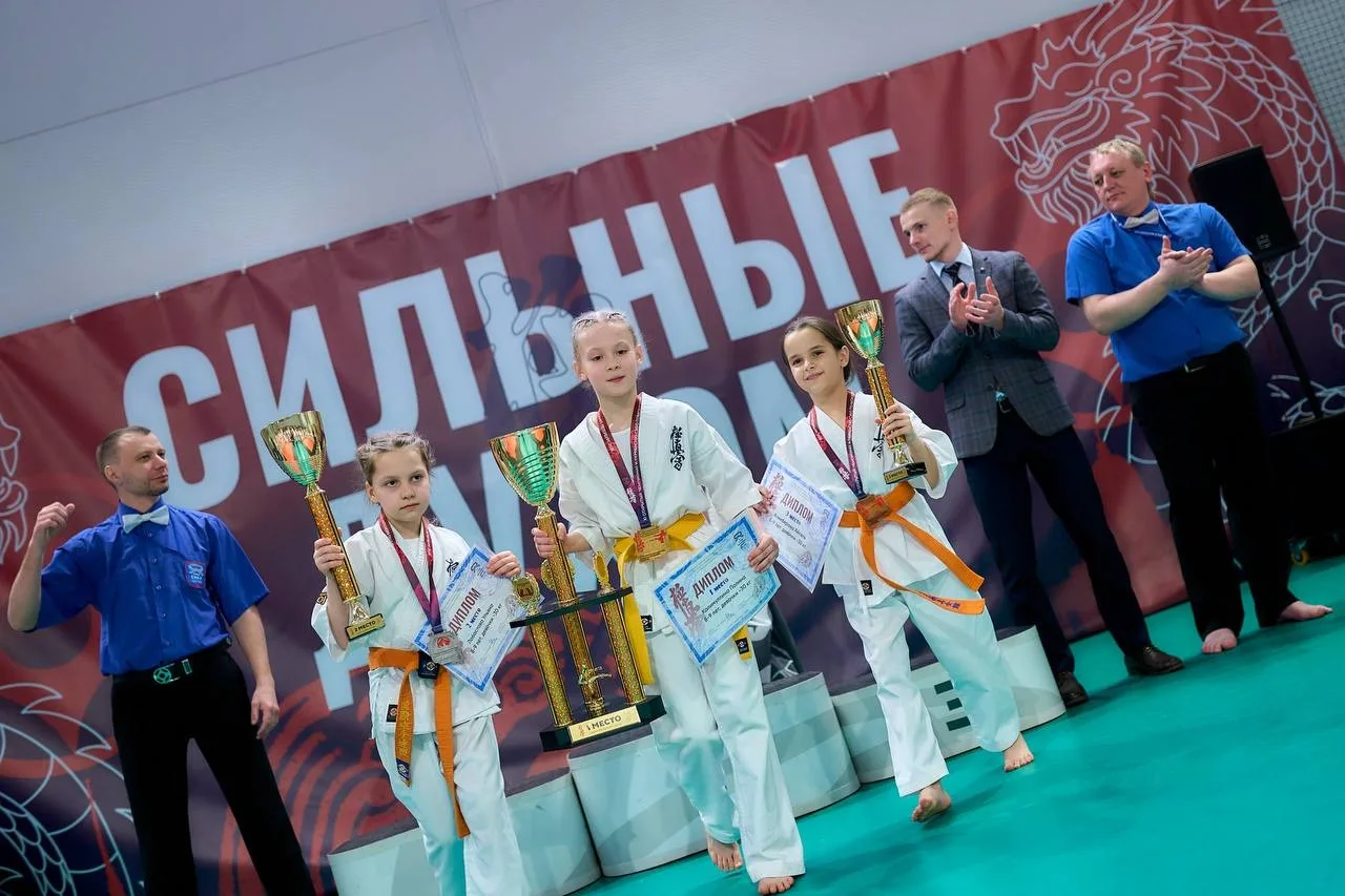 🏆 ПОБЕДА, КОТОРОЙ МЫ ГОРДИМСЯ! 🏆  Ученица 3 «В» класса Полина — чемпионка Северо-Западного федеральн