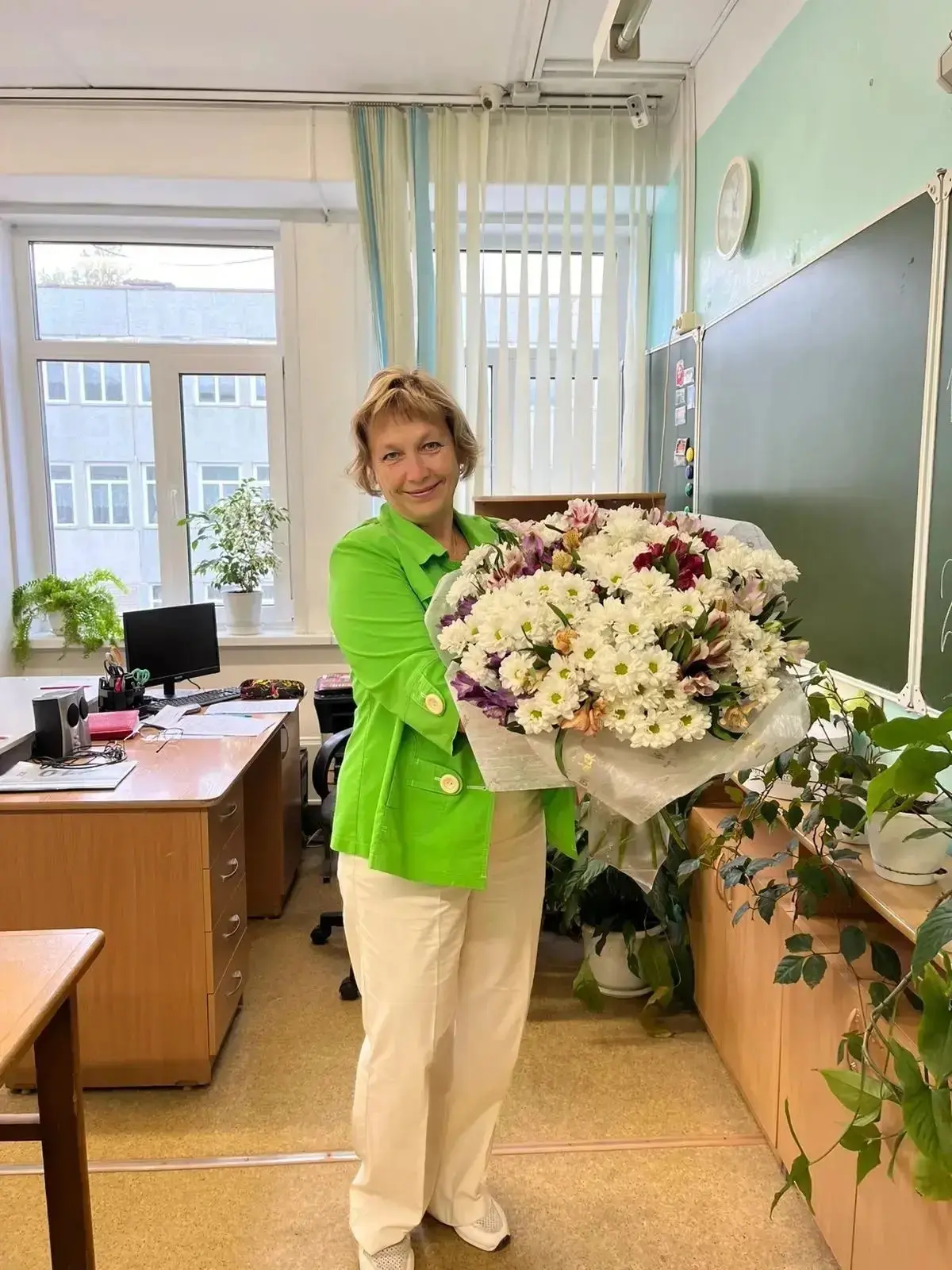 👏🎓 Столько тёплых поздравлений пришло, что мы не можем ждать - уже сегодня начинаем г...