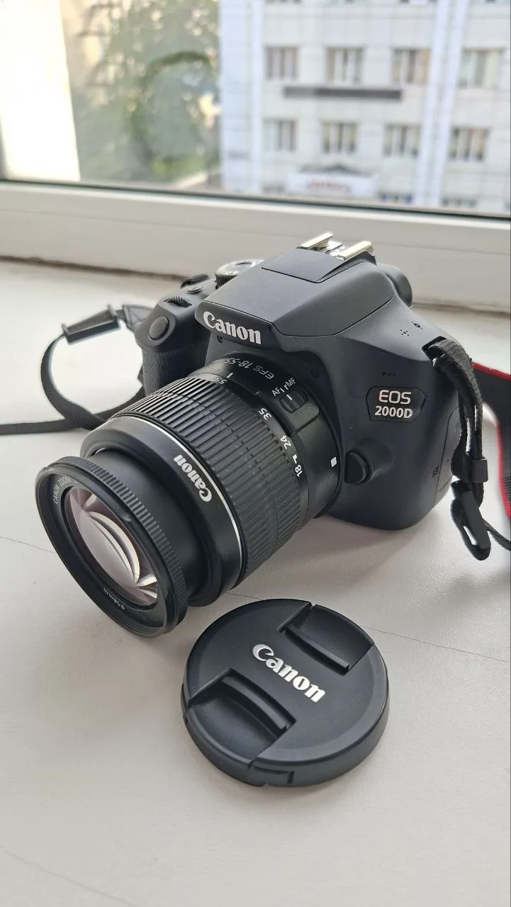 Продам зеркальный фотоаппарат Canon EOS 2000d Kit 18-55mm. Есть функция – Беспроводная ...
