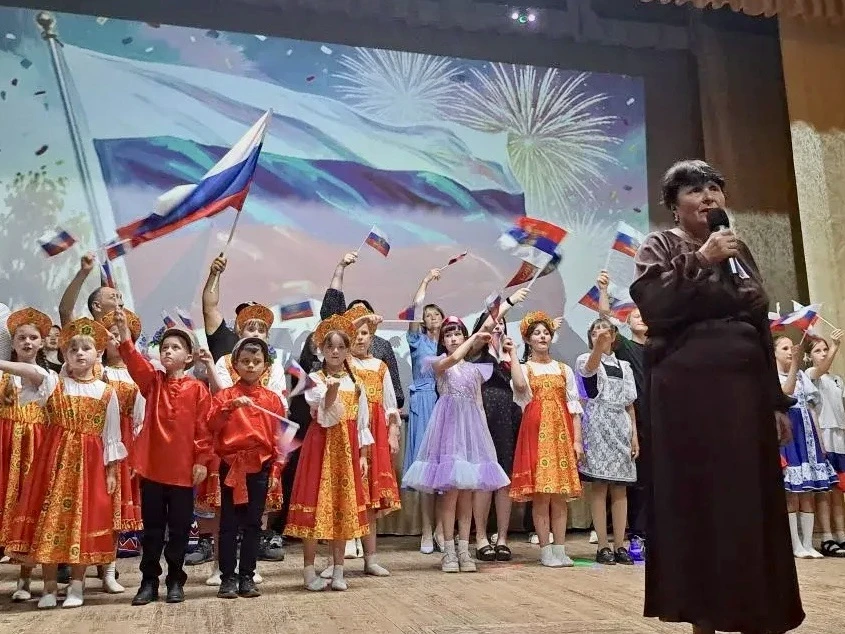 🇷🇺 С любовью к Родине: как мы отметили День России в Киевском СДК! 🎉 
В стенах нашего родного Кие