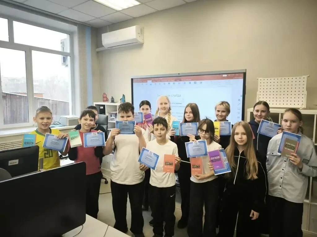 📍Наши ученики успешно завершили обучение в  Кванториуме!  🎓 Сегодня завершился увлекательный путь на