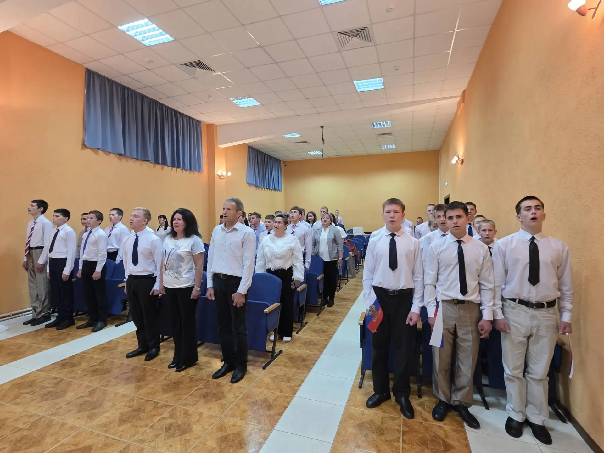 ✅ «С любовью к России»: как Неманское СУВУ отметило главный государственный праздник

🇷🇺12 июня на