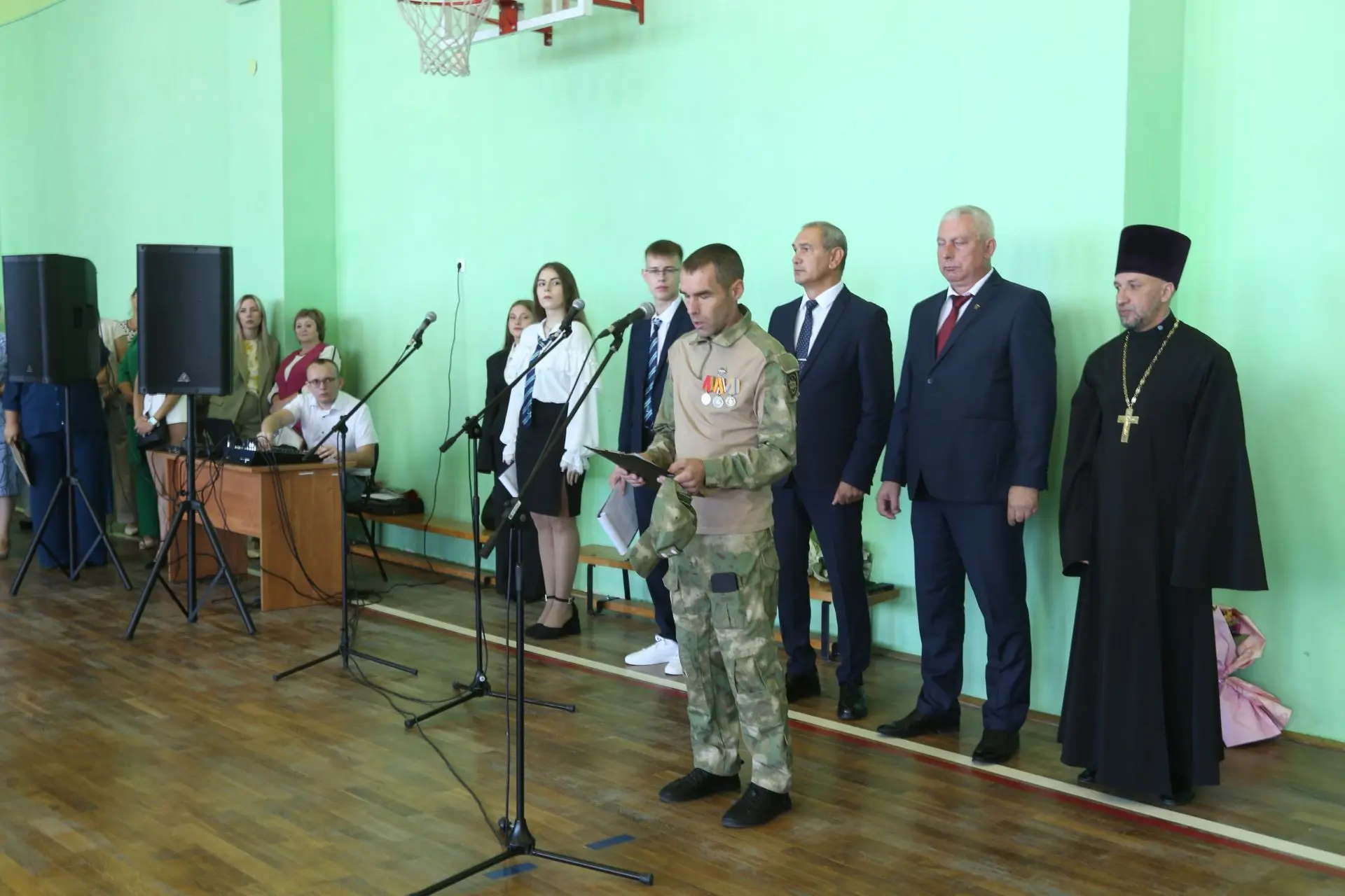 🗓Сегодня в Бутурлиновской средней общеобразовательной школе прошла торжественная линей...