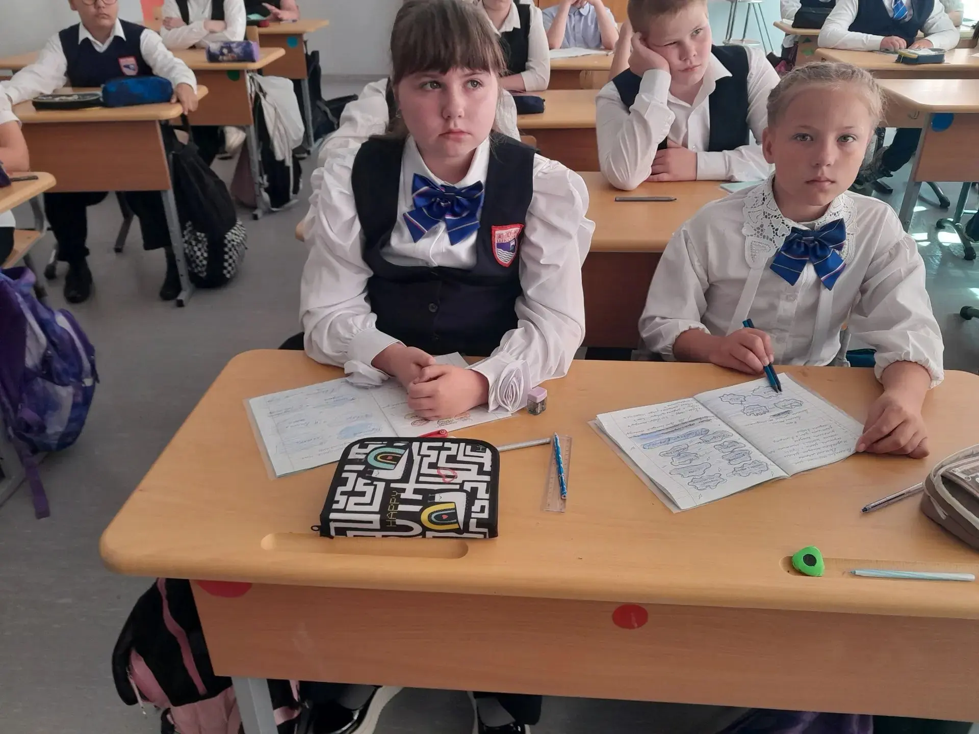 Новая неделя началась традиционно с поднятия флага. Сегодня  в нашей школе прошло итоговое занятие ц