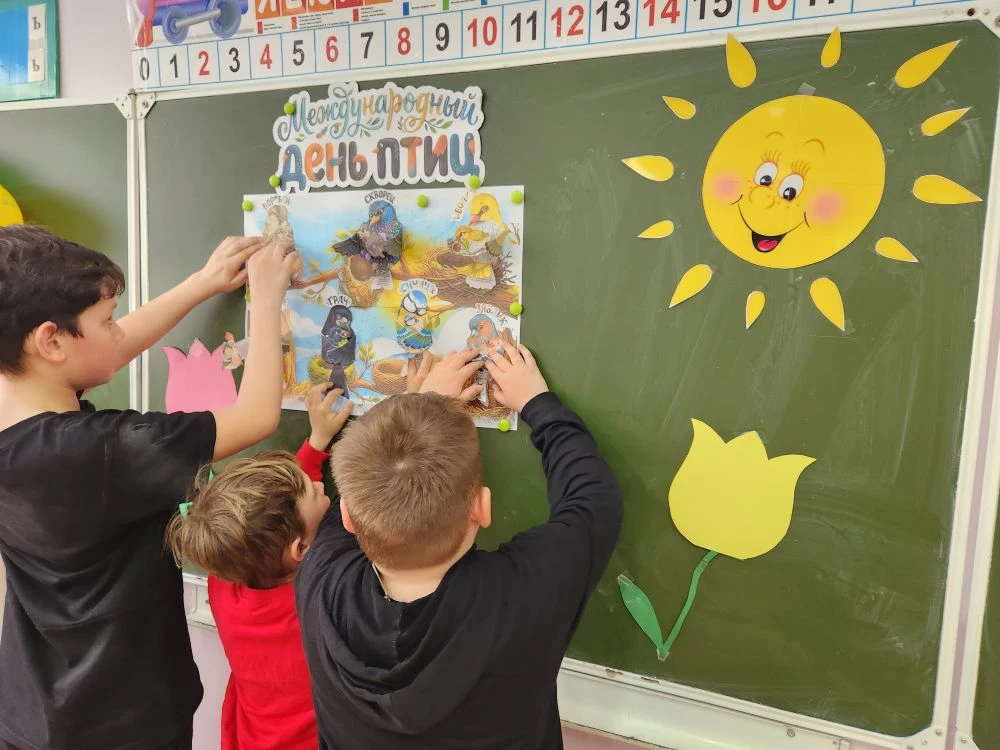 Пришкольный лагерь "Солнышко" присоединился к областной акции "День птиц"   В рамках областной эколо