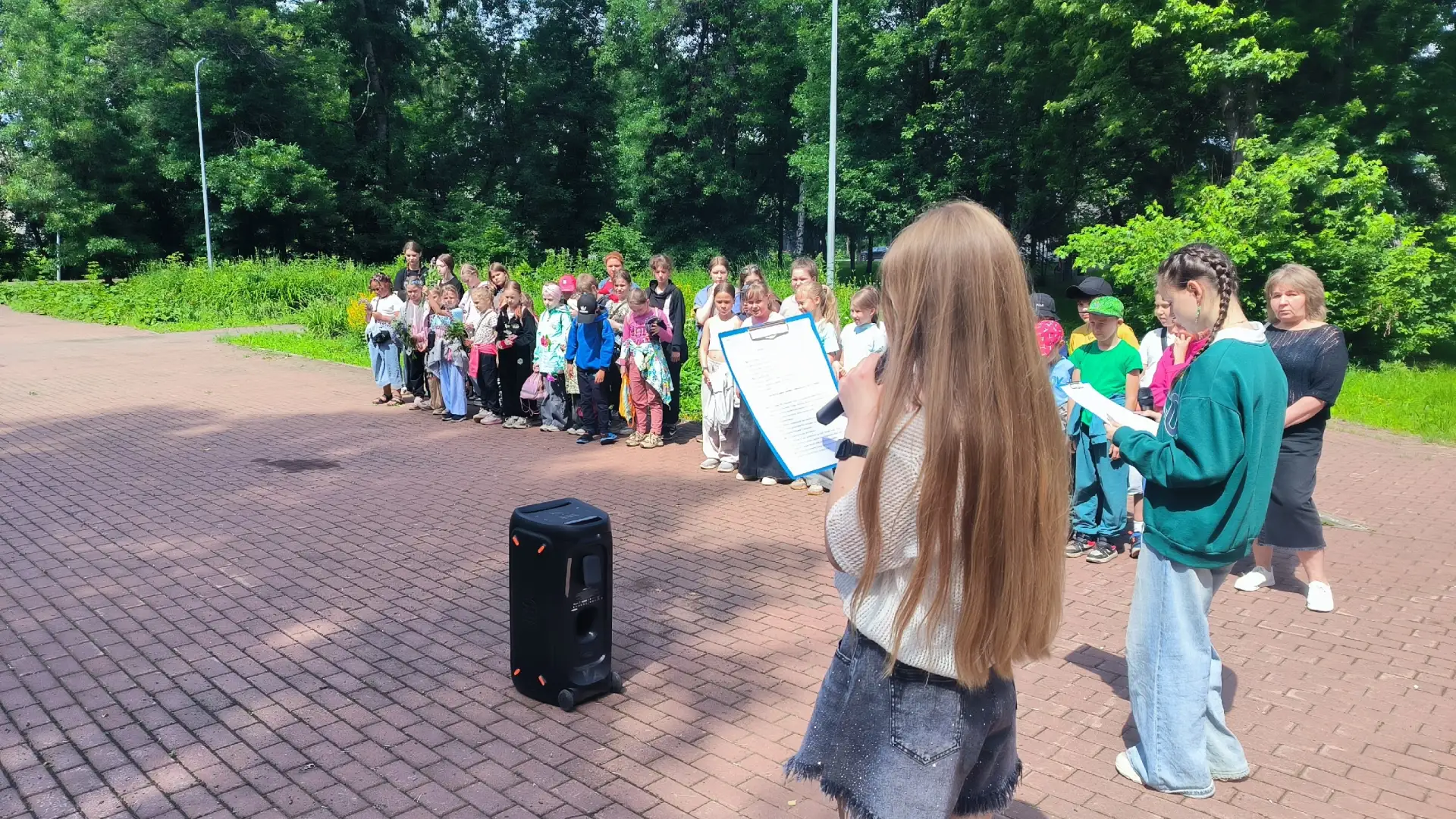 День памяти и скорби: мы помним

Сегодня, 22 июня, в нашей стране отмечается одна из самых трагическ