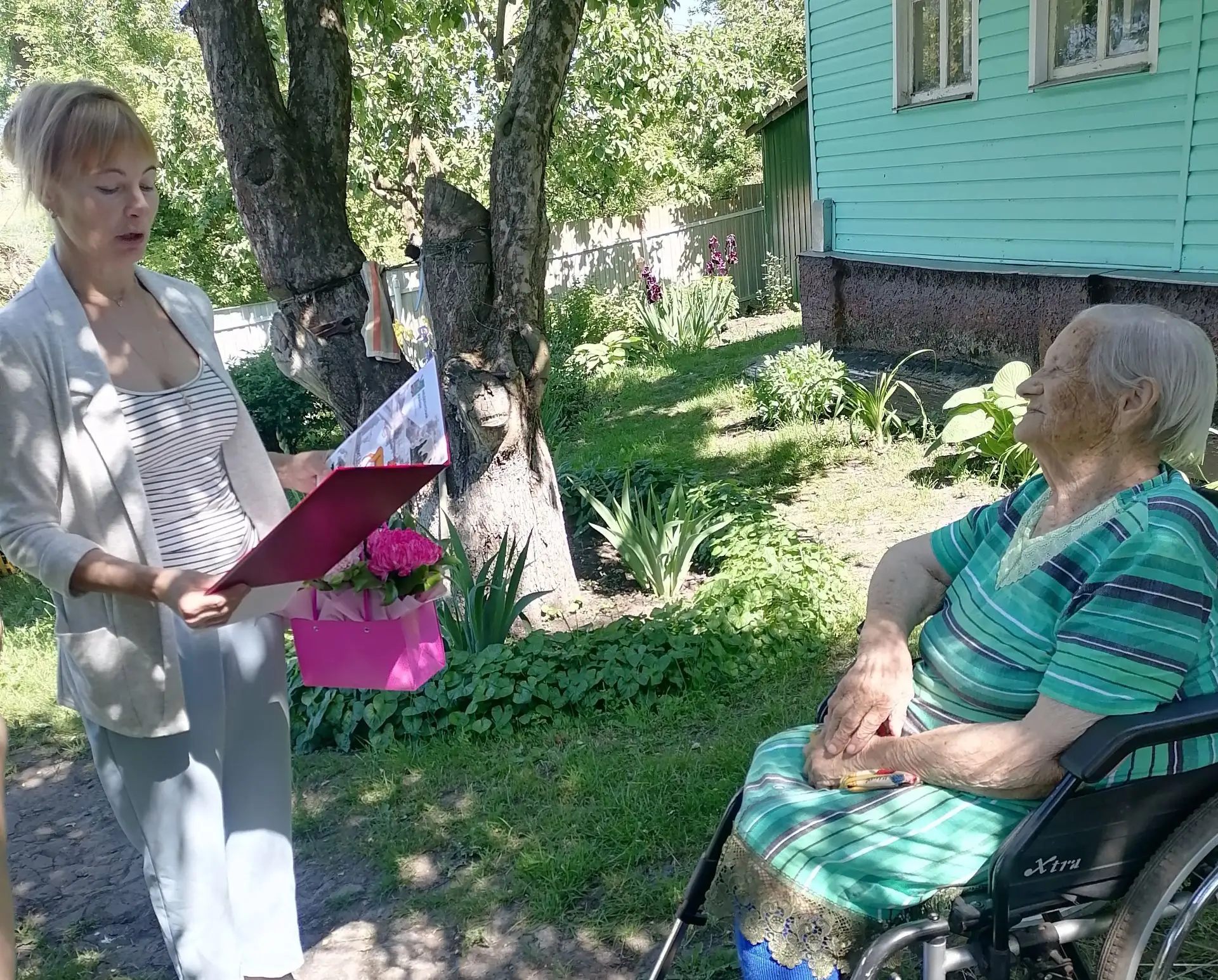 ✨Сегодня свой 95-летний юбилей отмечает Киряева Вера Парфиловна, жительница д. Большая ...