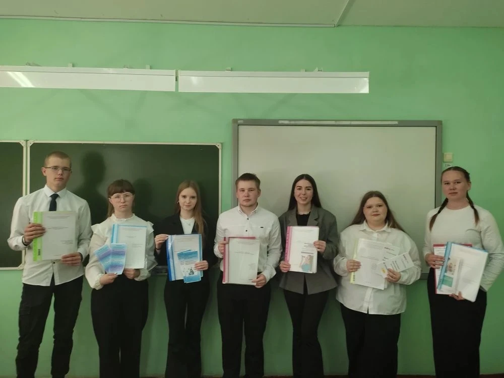 В центре Точка роста прошла защита индивидуальных проектов обучающихся 10 класса.