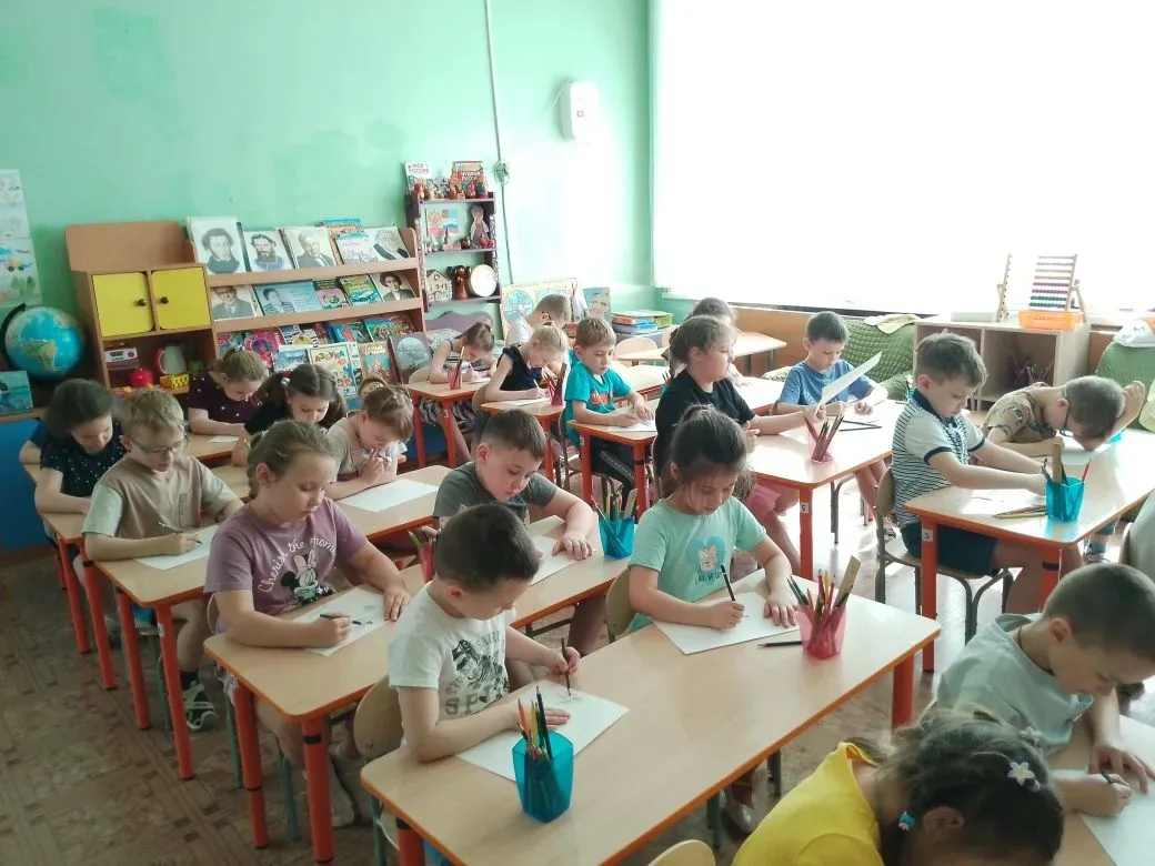 Планета Земля – наш общий дом! Каждый человек, живущий на этой прекрасной планете, должен заботливо 