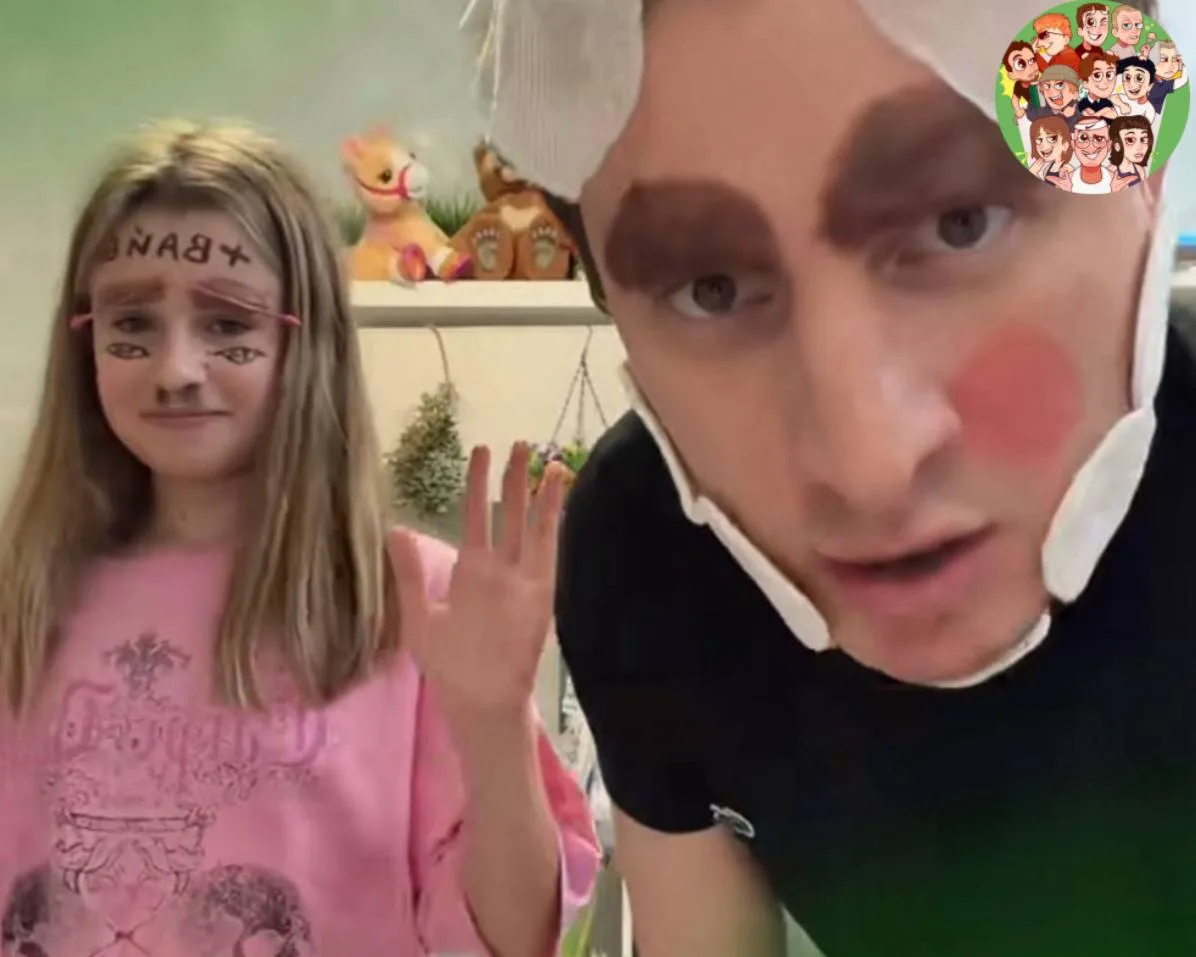 Сатир с дочкой🥰