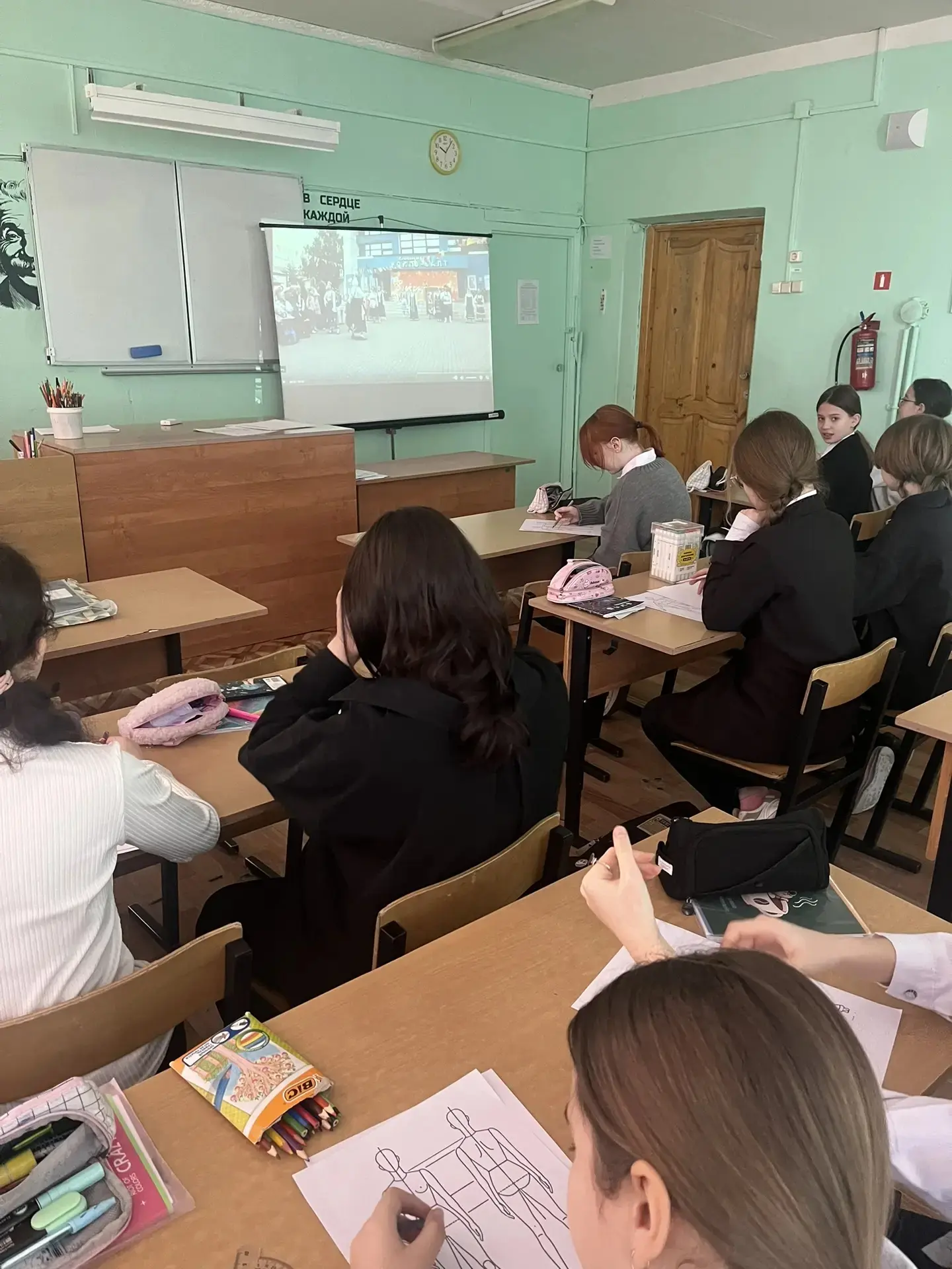 В нашей школе продолжается Метапредметная неделя. 18 февраля  прошел день труда (технологии), изобра