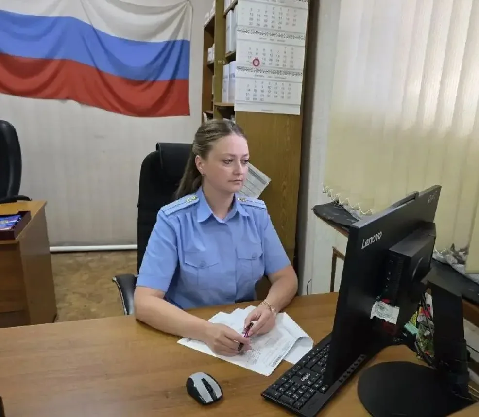 Встреча с приставом подтолкнула должника к оплате 320 тысяч рублей  компенсации моральн...