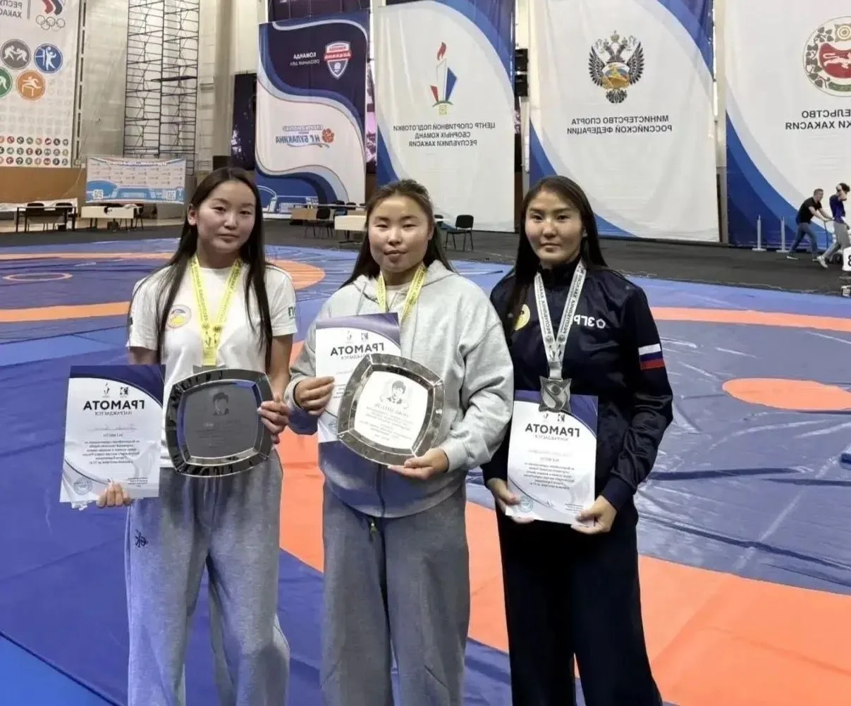 🏆 Три медали спортсменок Бурятии на всероссийских соревнованиях
