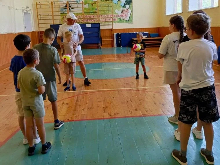 8 августа в нашей школе прошло мероприятие, приуроченное ко Дню физкультурника.