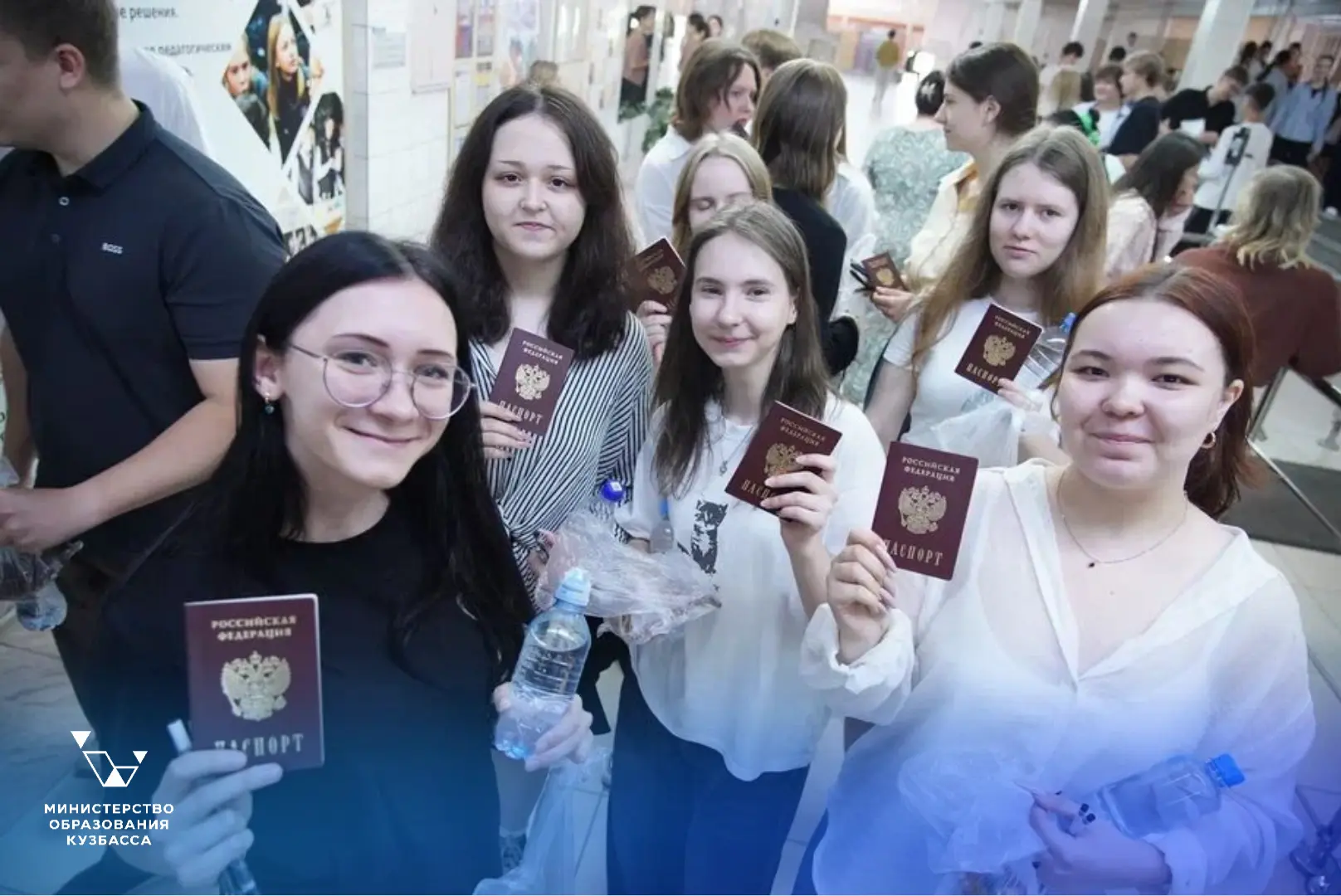 Продолжается основной период сдачи экзаменов для одиннадцатиклассников