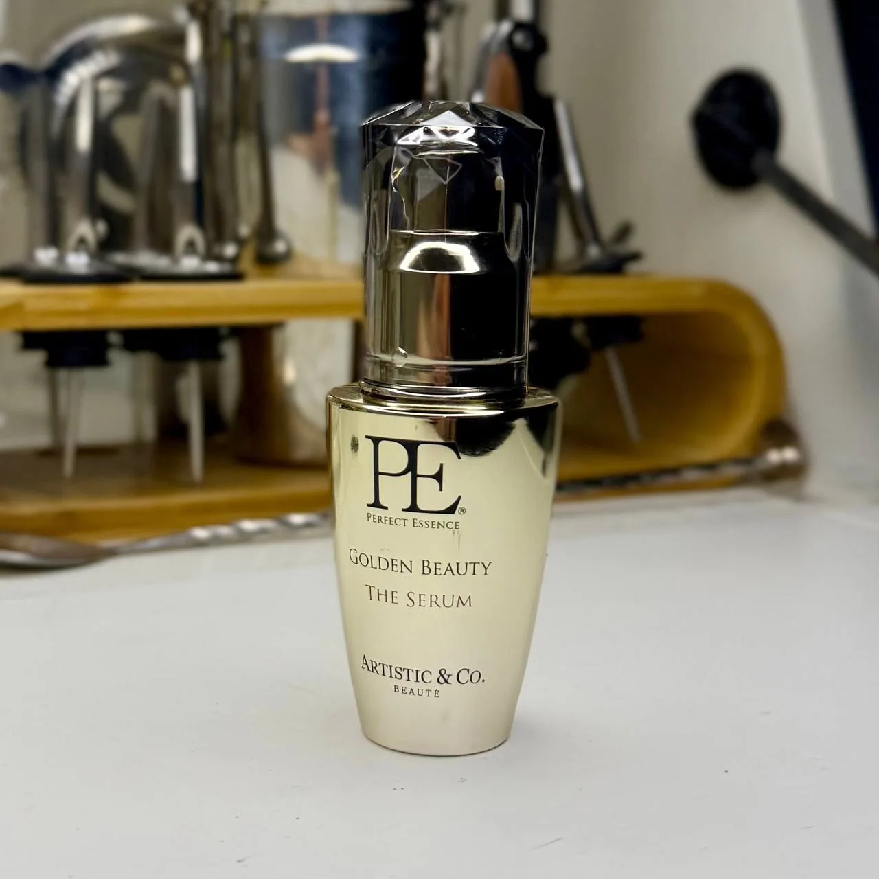 PE GOLDEN BEAUTY THE SERUM — это сыворотка, от которой точно не сгорит ваш ZEUS от ARTISTIC&CO, так 