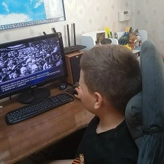 Каждый год 22 июня мы замираем, вспоминая один из самых трагических и в то же время героических дней