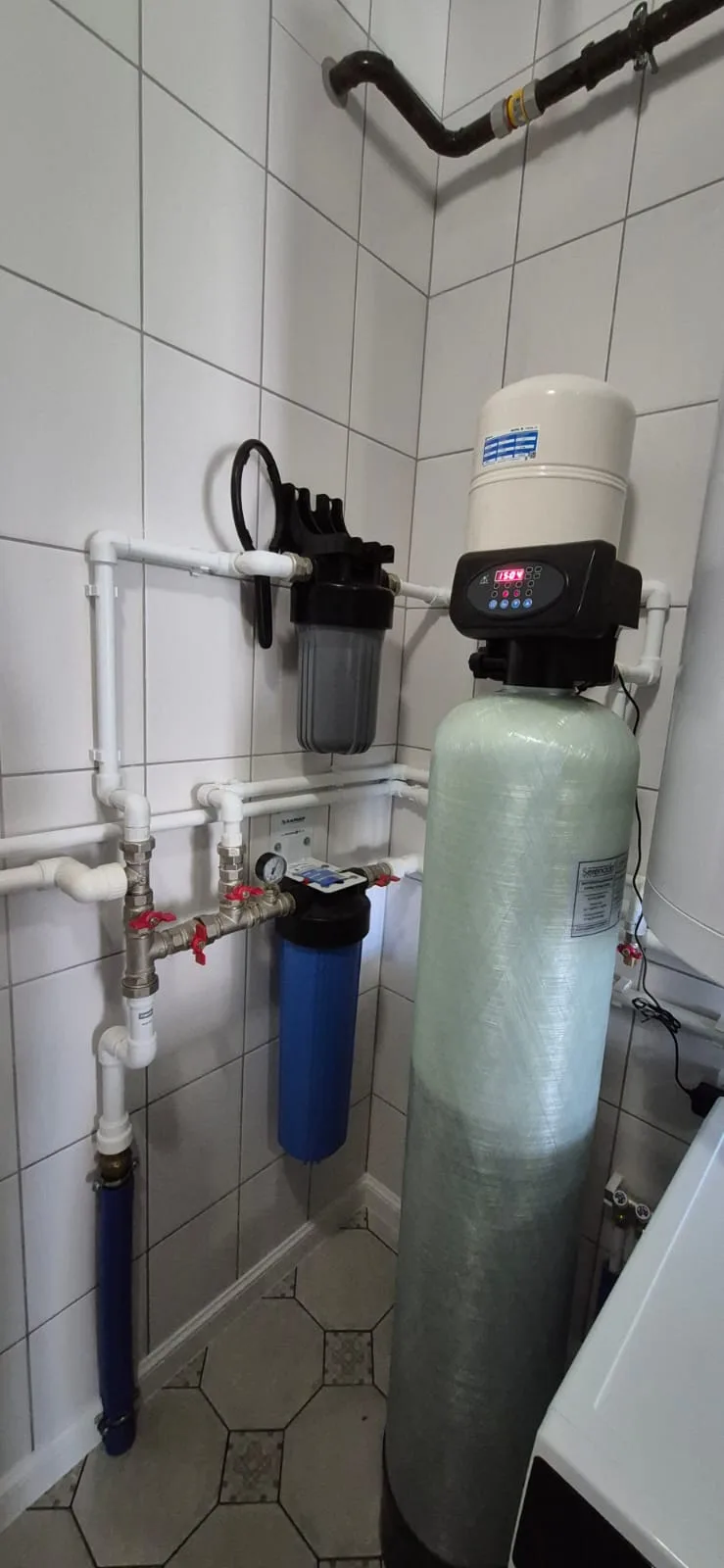 Установили систему очистки воды в Новое Рябеево.

Произвели установку стандартного универсального ум
