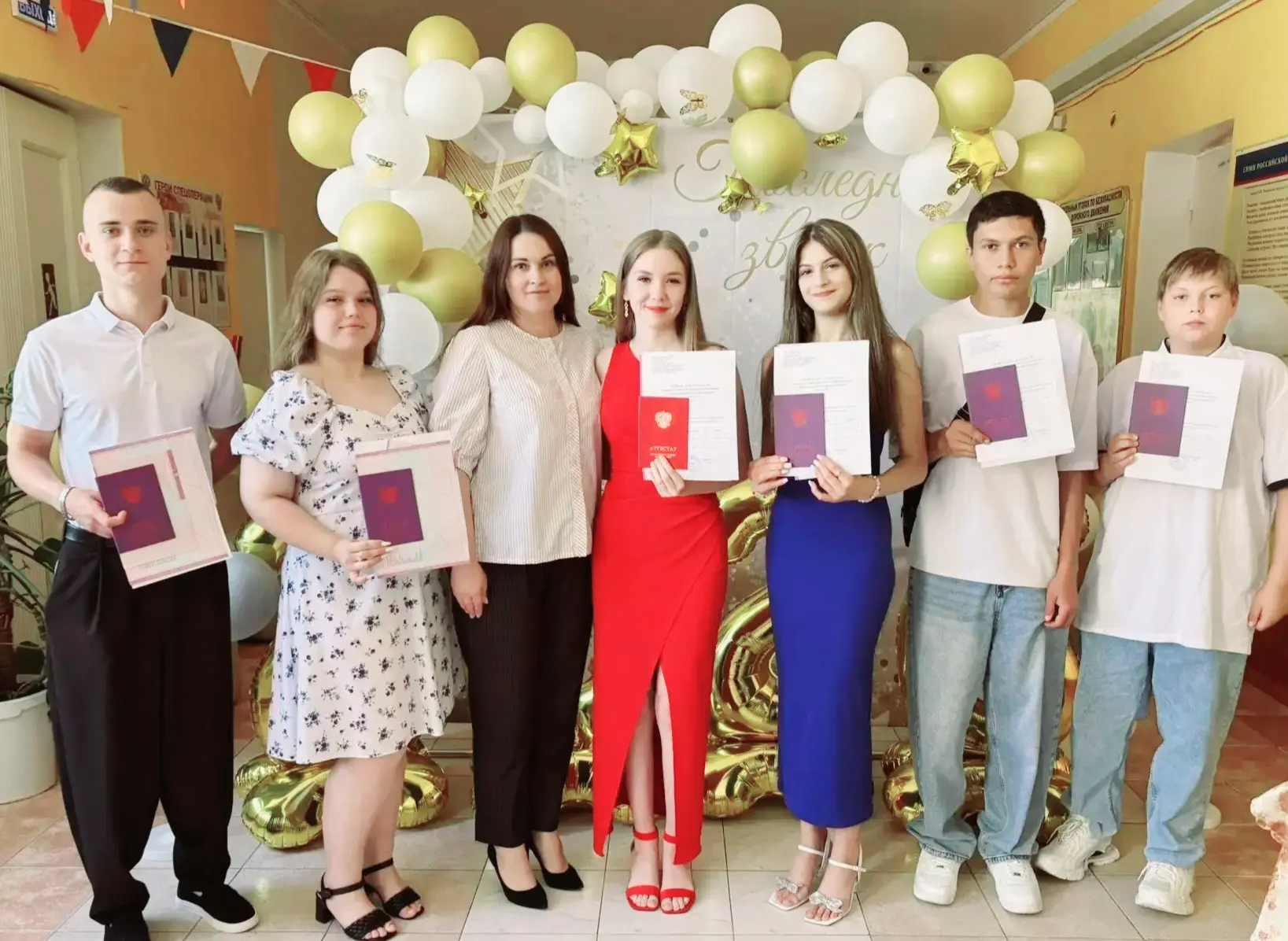 📌 1 июля 2026 года в МБОУ Жуковской СШ  № 5 состоялась торжественная церемония вручения аттестатов 