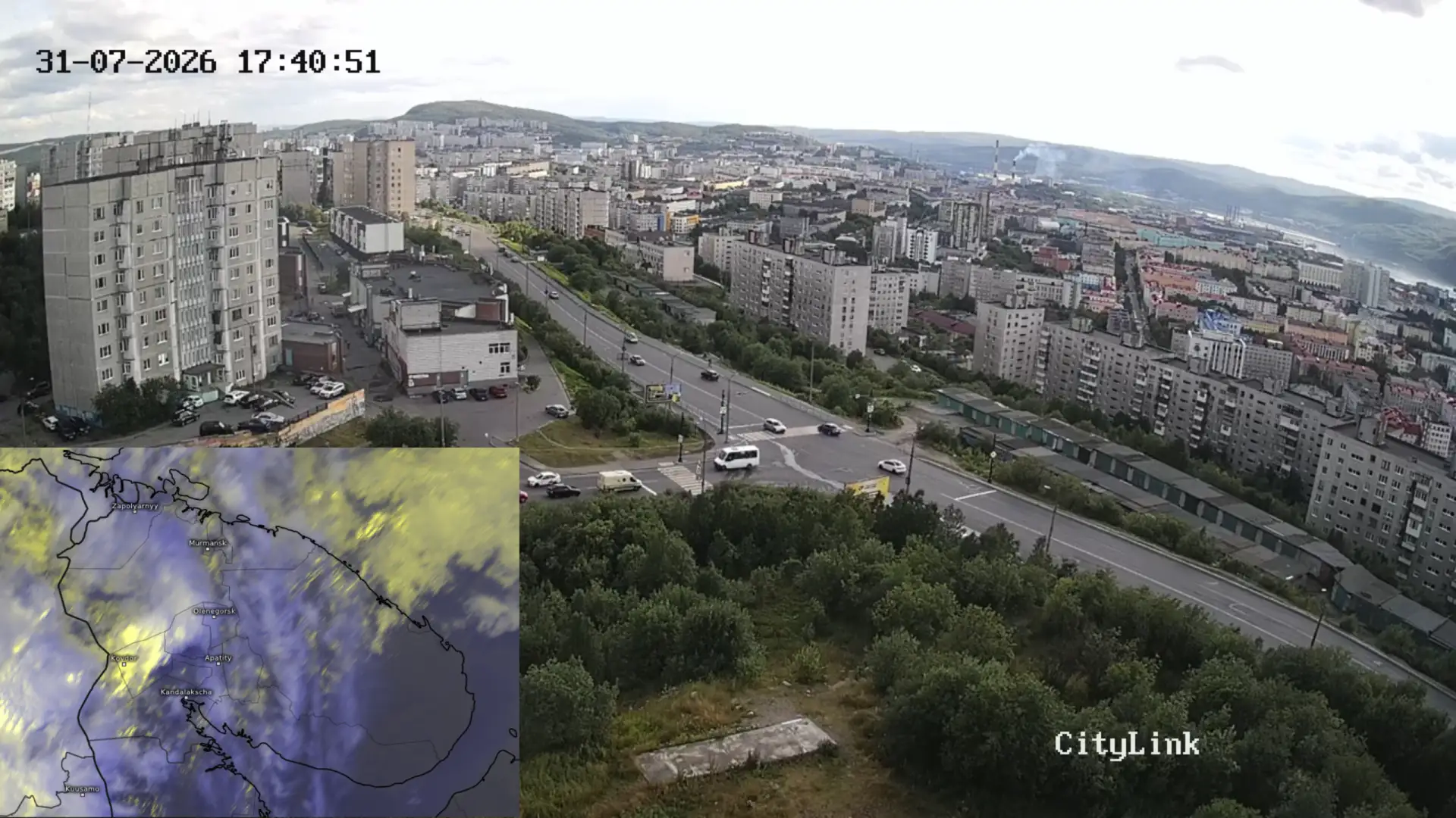 В Мурманск же под вечер пришли окна - шанс прогреться до прогнозных +23. Дождей в ближа...