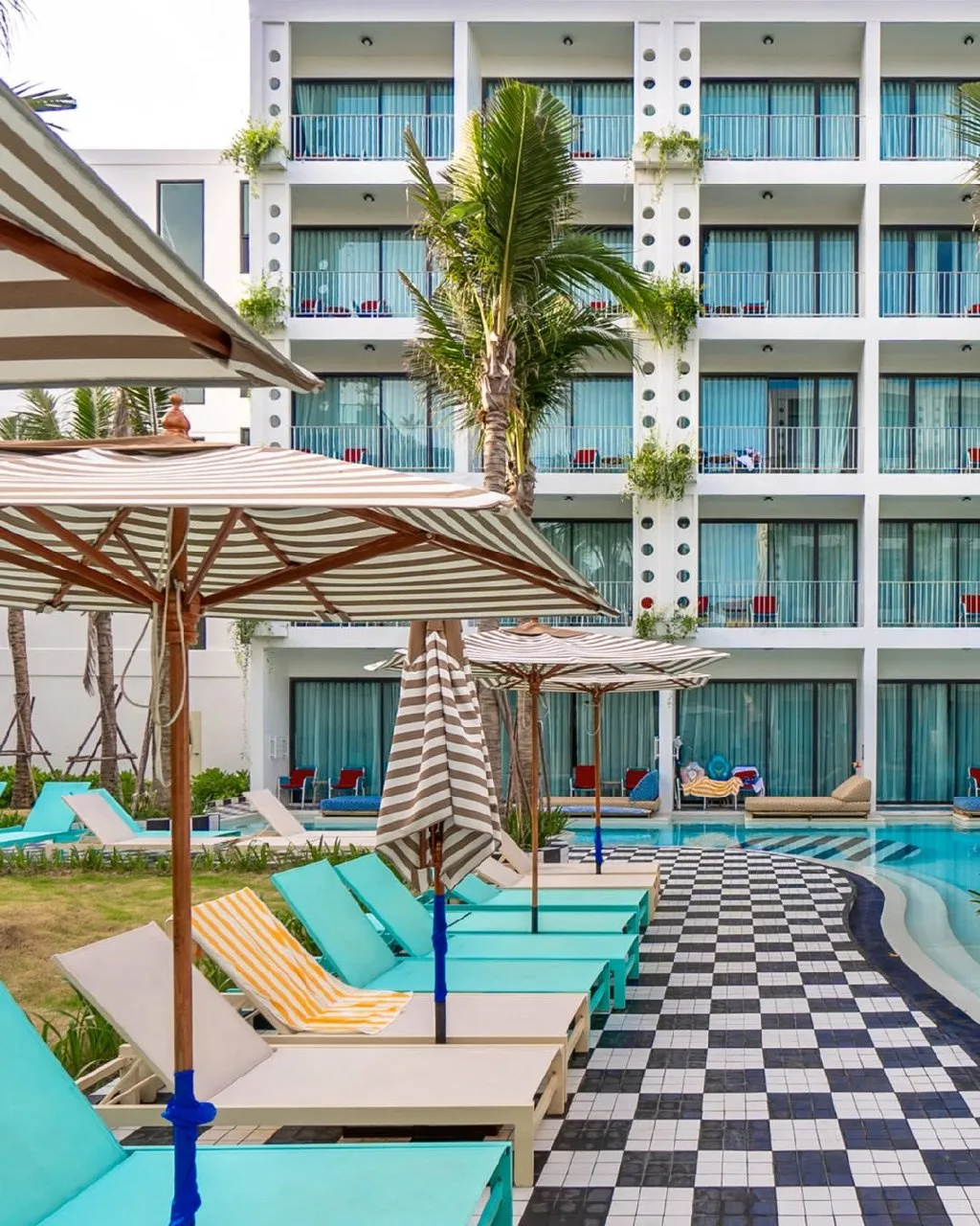 🏠 Sugar marina hotel pop kata beach 4⭐️