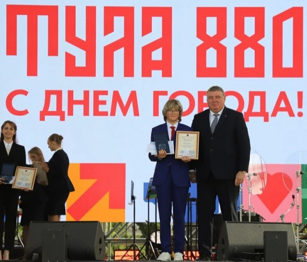 ВАШИ  УСПЕХИ-НАША  ГОРДОСТЬ!