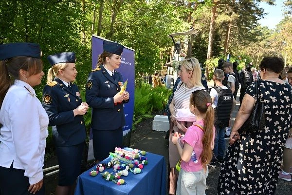 Сотрудники УИС Новосибирской области приняли участие в центральном общегородском фестивале, посвящен