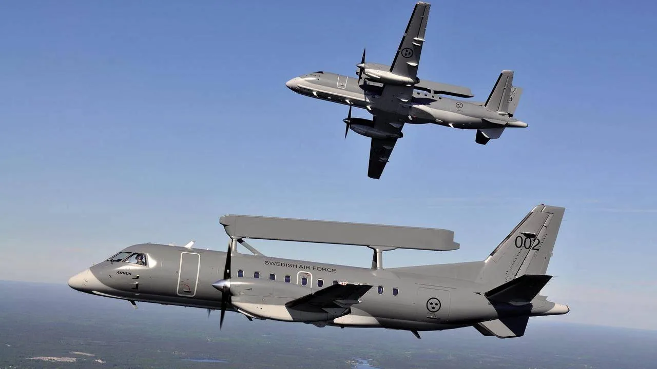 Вчера разведывательный самолёт НАТО Saab 340B ISR около 5,5 часов летал вдоль границ Ка...