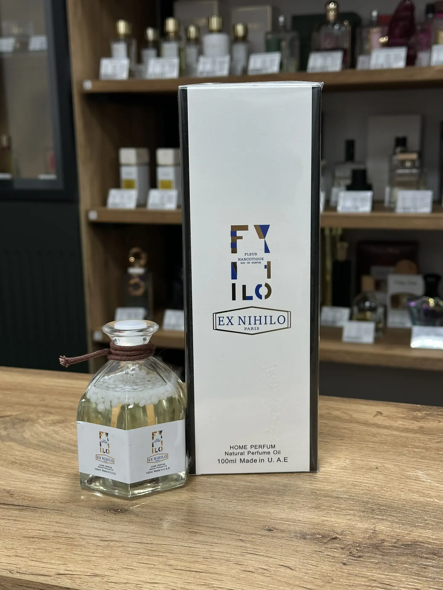 А этот аромат многие узнают буквально с первых нот 🤍 Последний Fleur Narcotique.