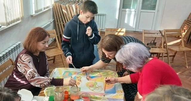 🎨5 января в "Детской художественной школе № 1" НГО состоялся увлекательный