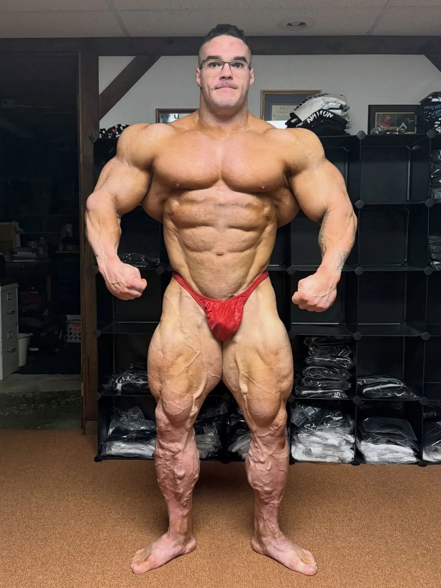 Николас Уолкер (Nicholas Walker) через неделю после "Мистера Олимпия" 2026 года, вес 12...