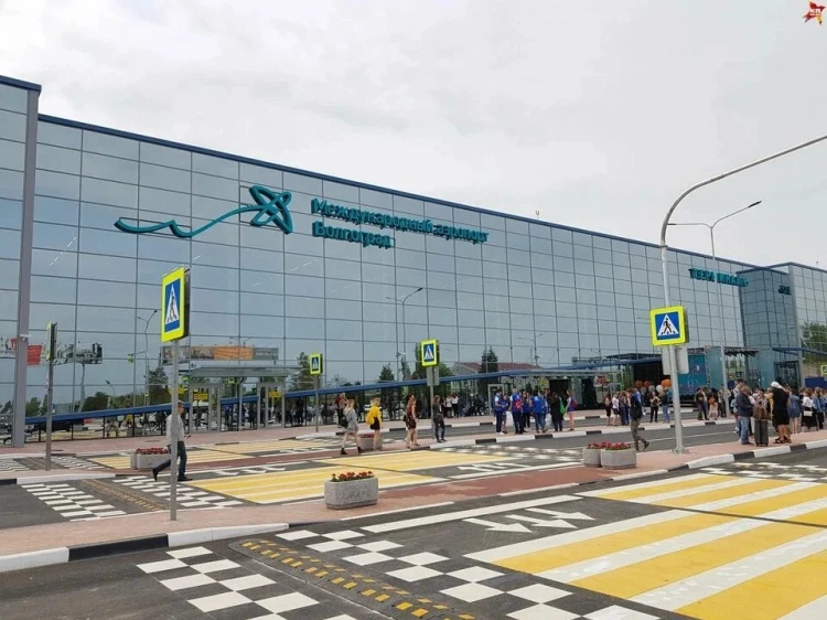 В аэропорту Волгограда сняли ограничения на прием и выпуск самолетов