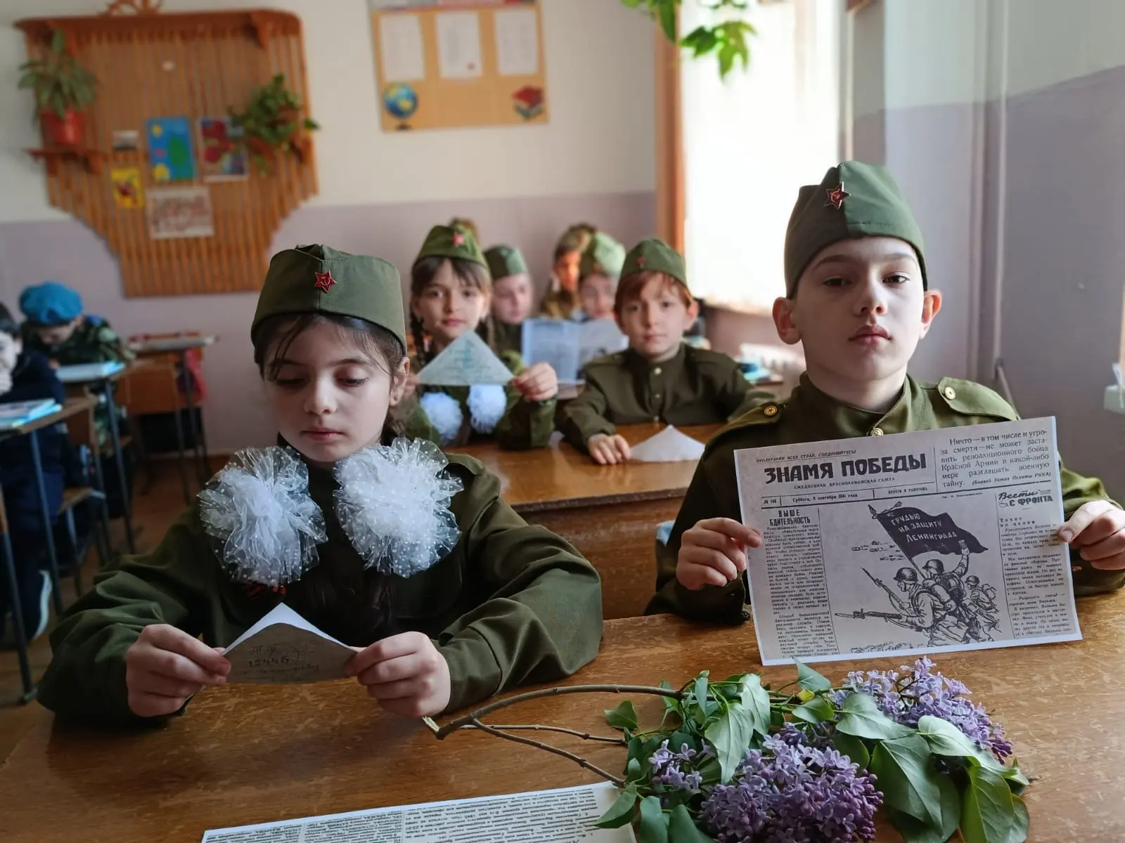Сирень – это весеннее пробуждение, светлый праздник и, конечно же, символ памяти о героях Великой От
