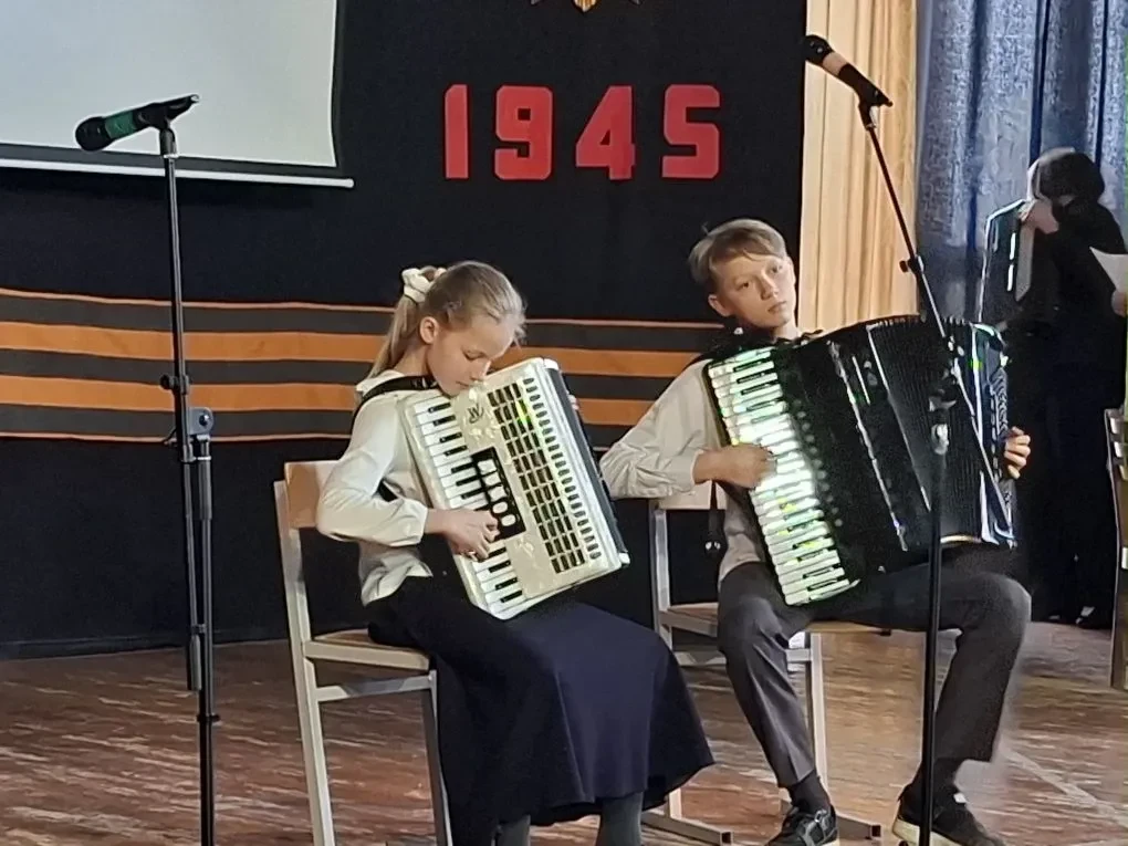 🎗🎼Сегодня в корпусе «Гимназия» состоялся концерт, посвящённый Дню Победы  💥Организатор мероприятия -