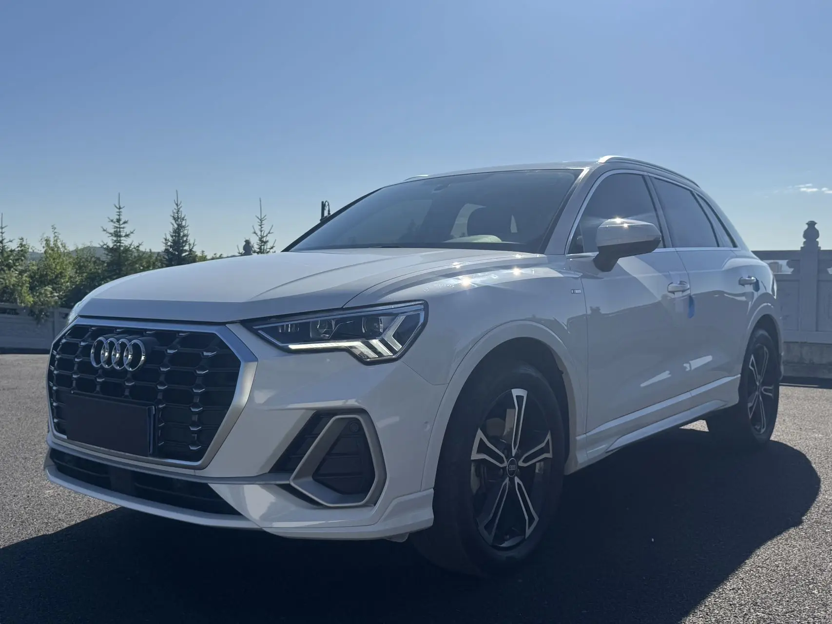 🚗 Audi Q3 2022 года, белый цвет, Fashionable & Dynamic Edition