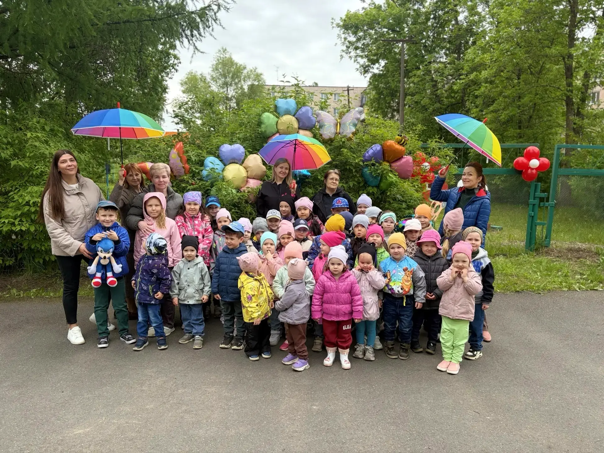 🌈 Радостно, звонко и красочно прошёл главный праздник детства – День защиты детей в на...