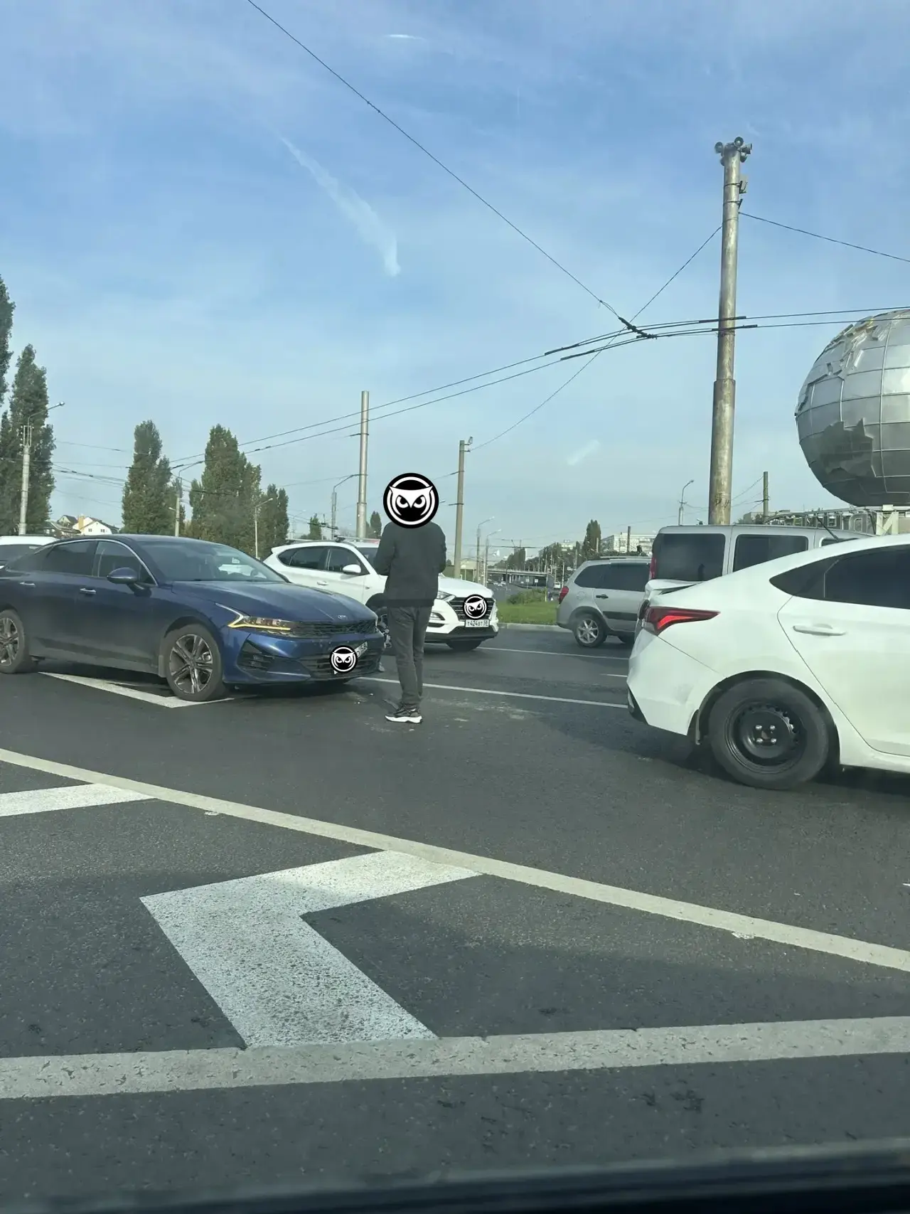 «Глобус», ДТП. Время 08:30