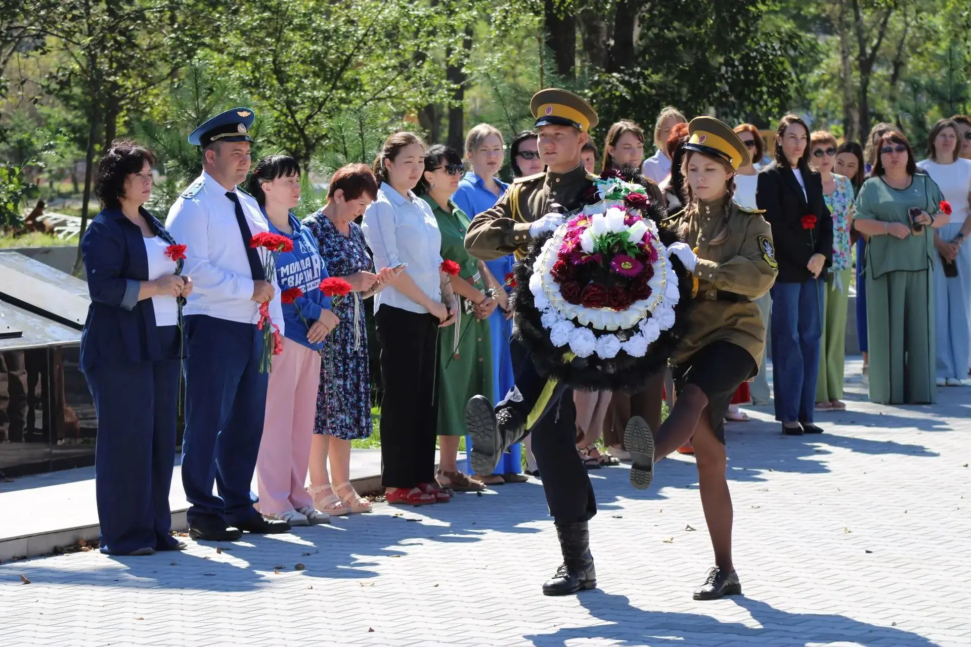 Митинги, посвященные окончанию Второй мировой войны и Дню солидарности в борьбе с терро...