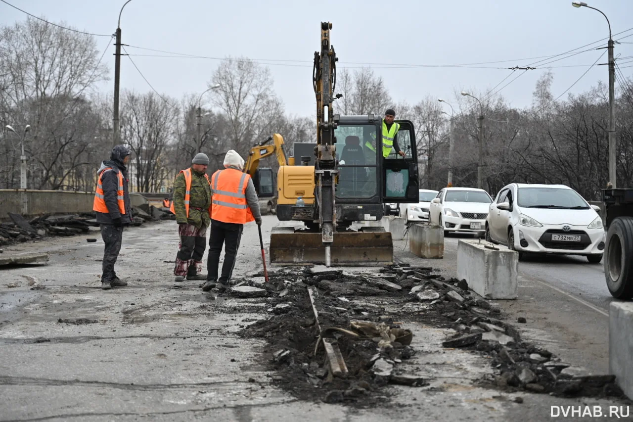 Масштабный ремонт Шеронова и развязки в Первом микрорайоне.   Сегодня утром хабаровчане встали в гиг