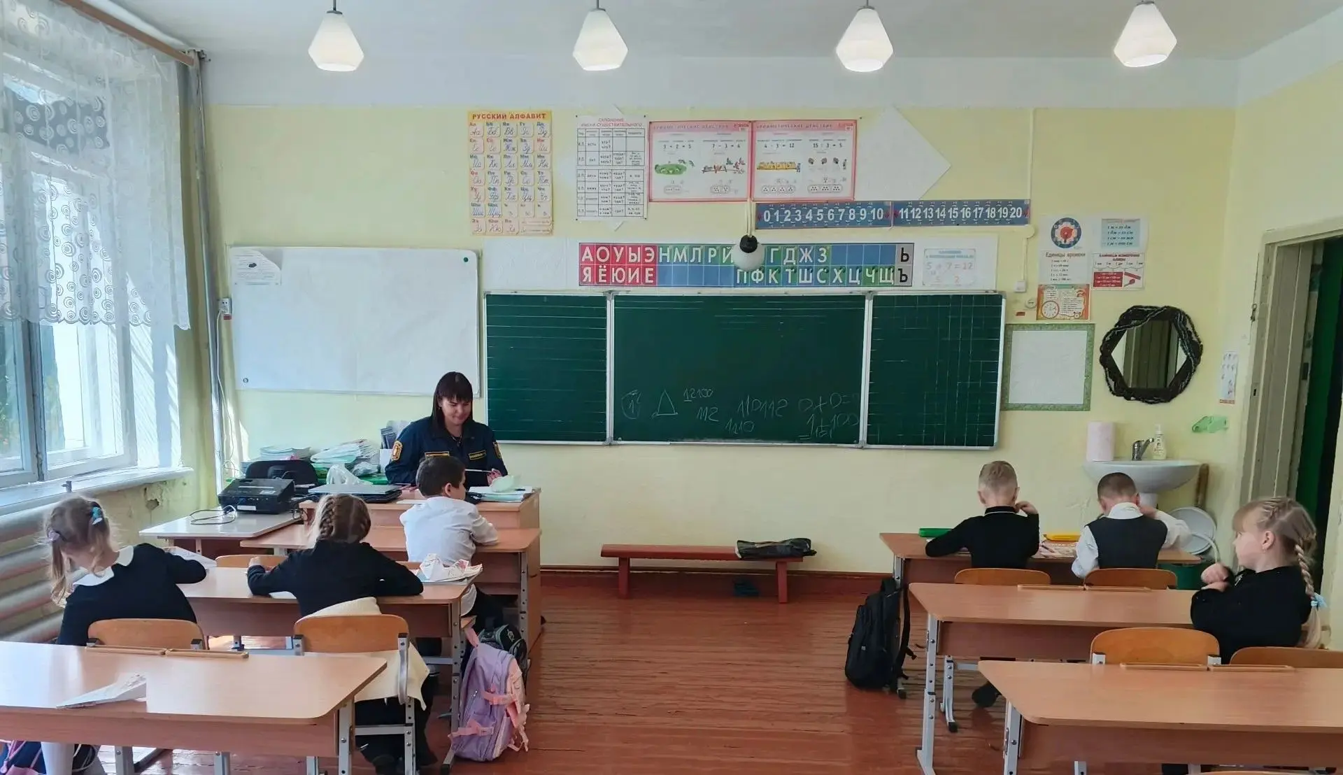 📚В первые дни нового учебного года, когда школьники еще только адаптируются к учебному...
