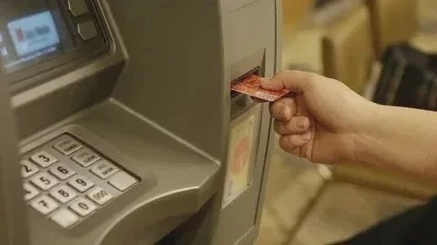 За незаконную банковскую деятельность осуждены восемь астраханцев
