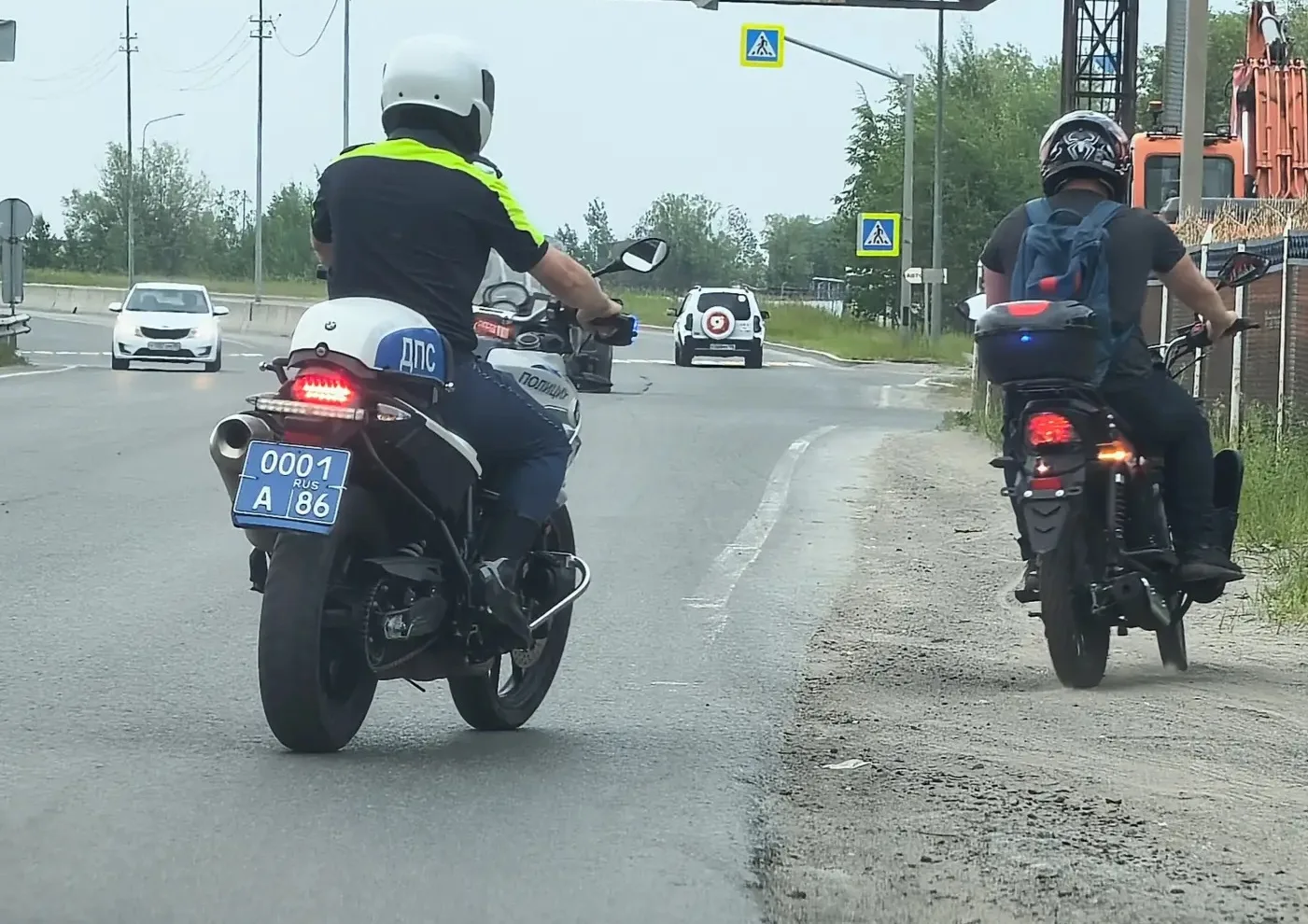 Госавтоинспекция Сургута совместно с общественностью провела профилактическое мероприятие "Мотоцикл"