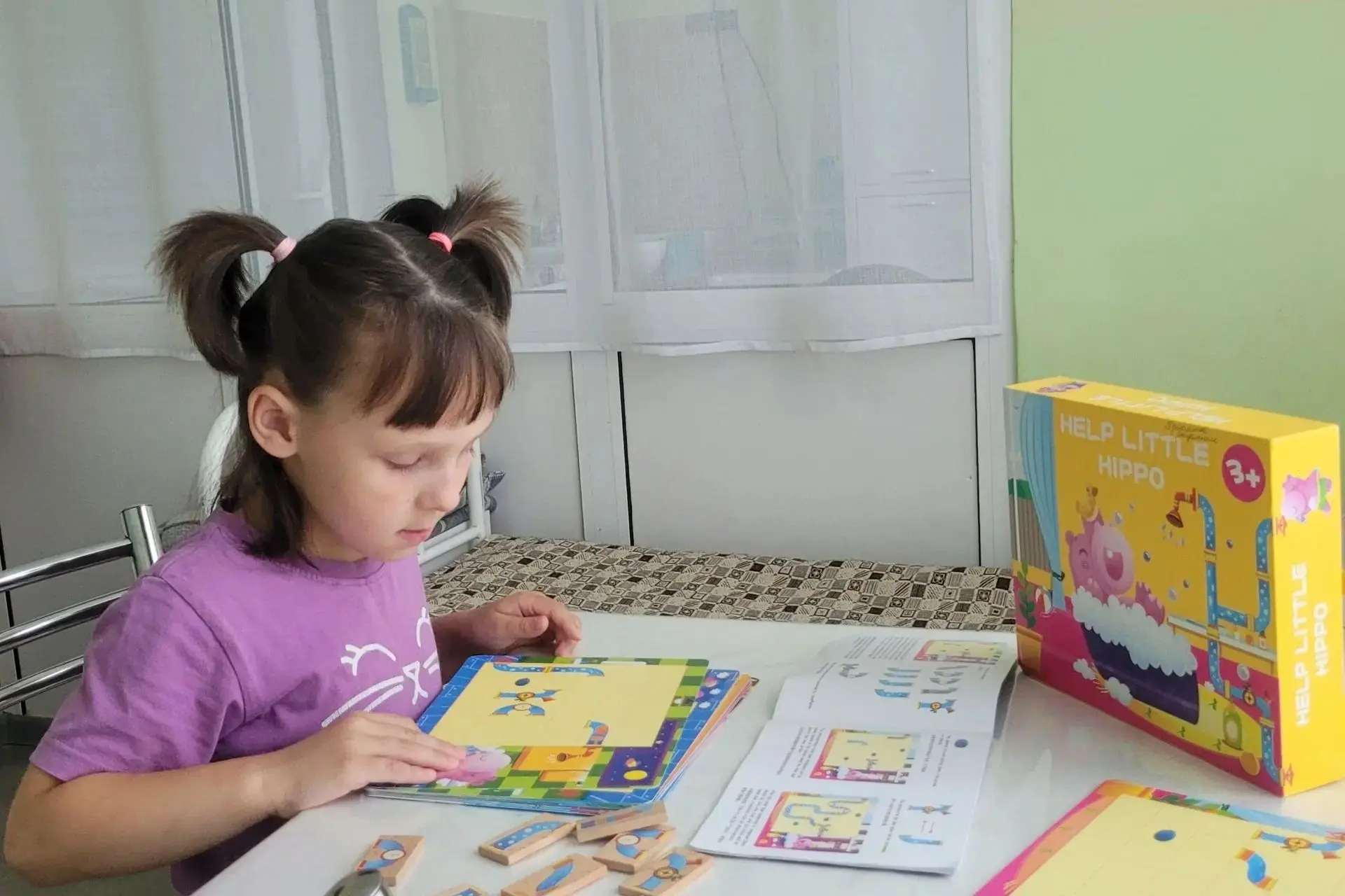 Игра «Help Little Hippo» («Помоги малышу бегемотику») — современная развивающая головол...