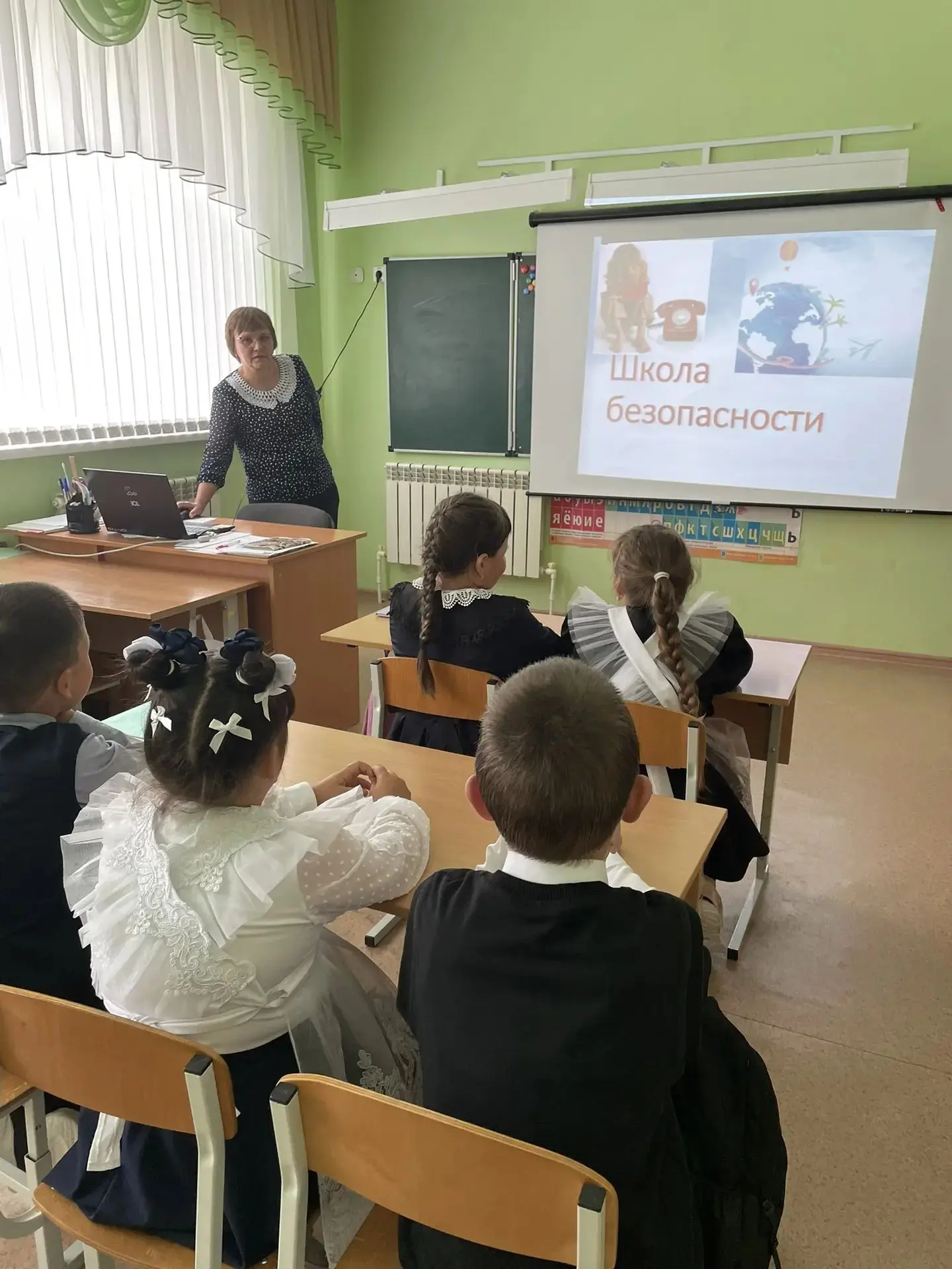 Всероссийский открытый урок по культуре безопасности "Школа безопасности".