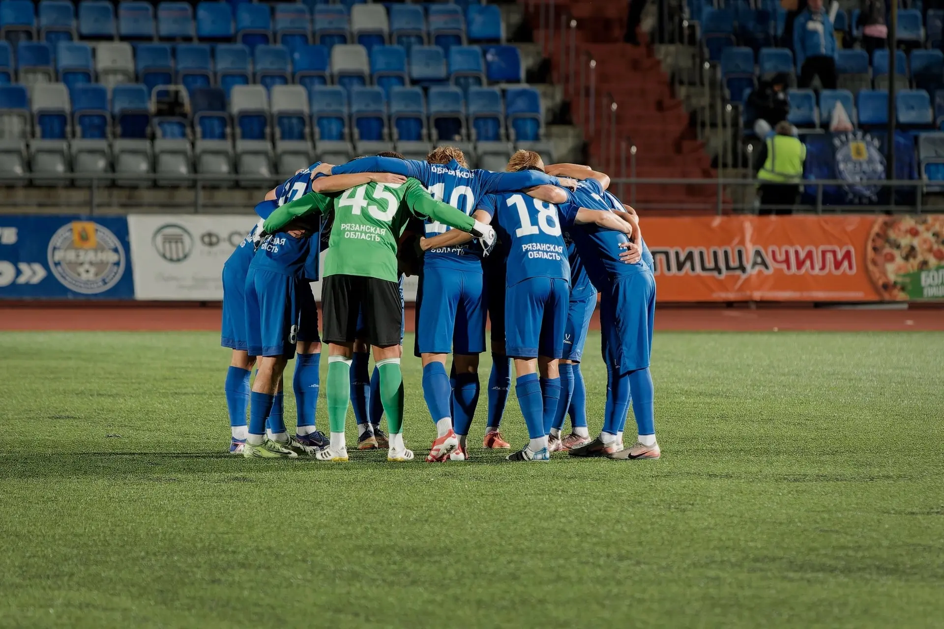 Фотоархив нашей победной серии! 📸⚽️