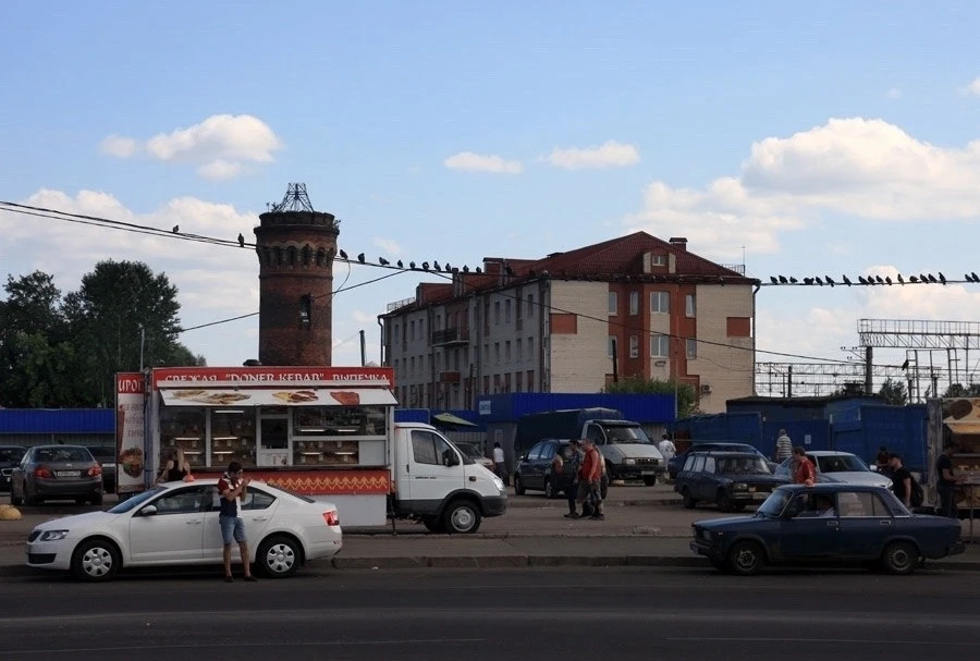 📸 Около станции метро «Рыбацкое», 2014 год